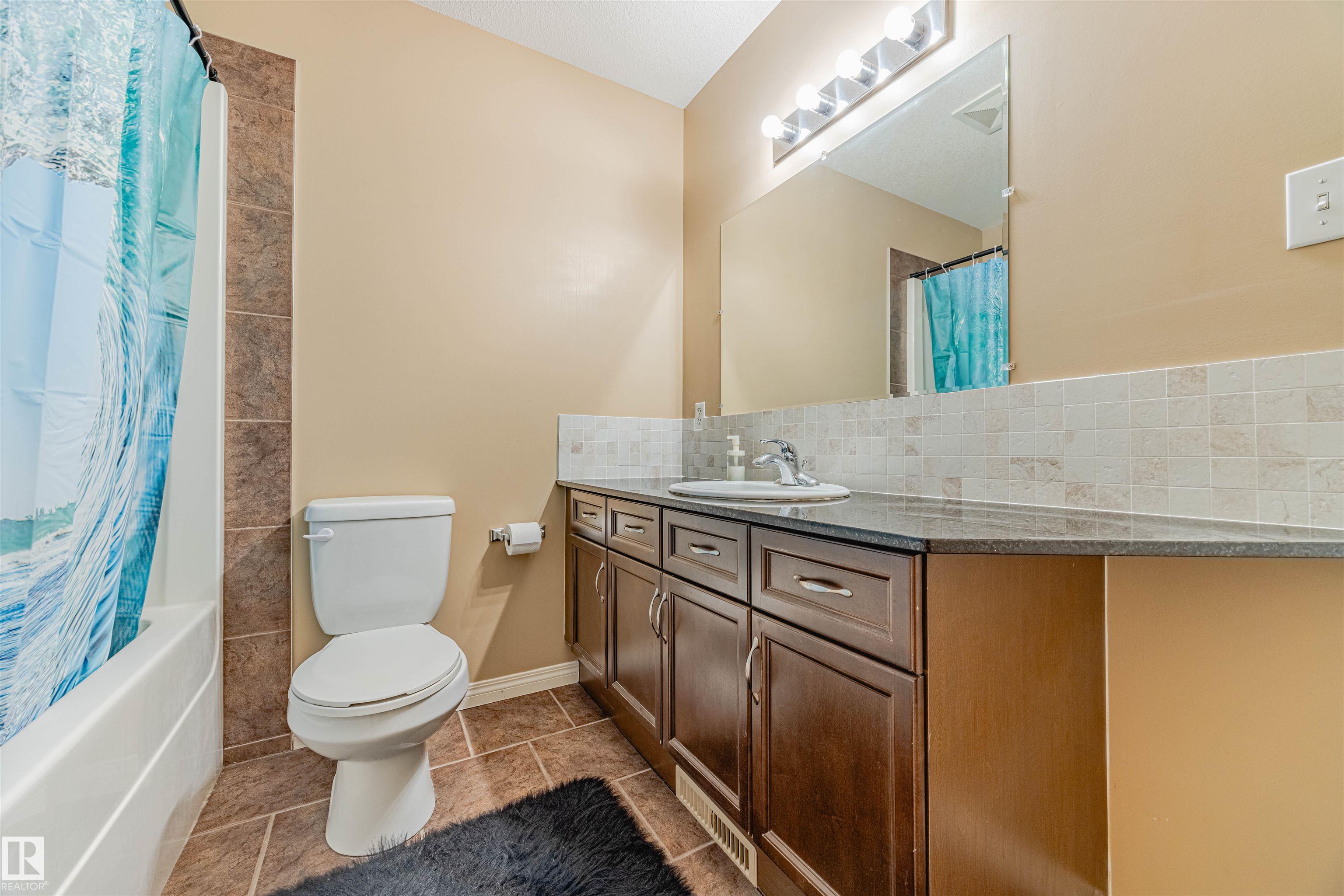 Photo 23 at 405 - 178 Bridgeport Boulevard, Bridgeport, Leduc
