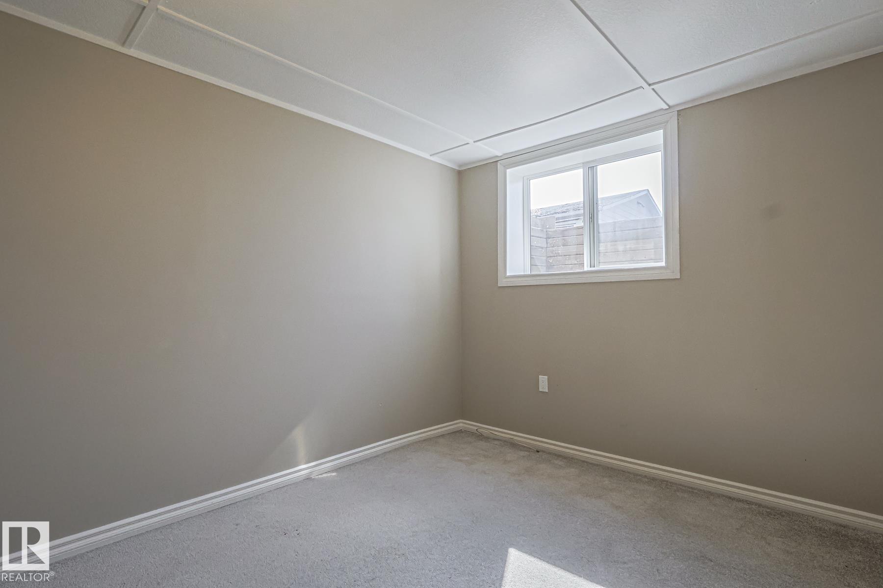 Photo 31 at 128 Camelot Avenue, Corinthia Park, Leduc