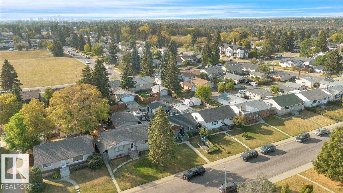 Photo 59 at 10548 40 Street NW, Gold Bar, Edmonton