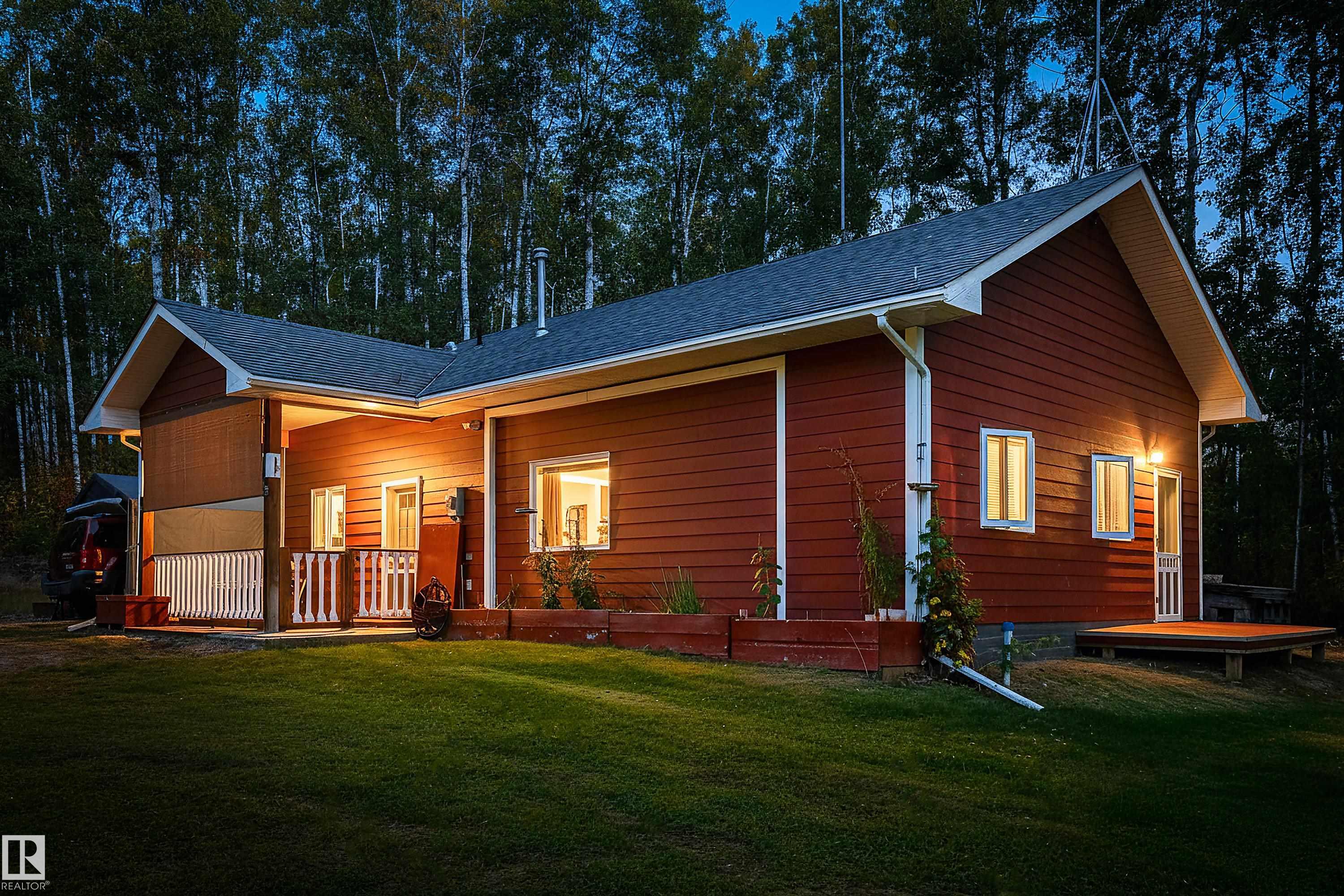 Photo 9 at 36 - 52229 Rge Road 25, Genesee Park, Rural Parkland County