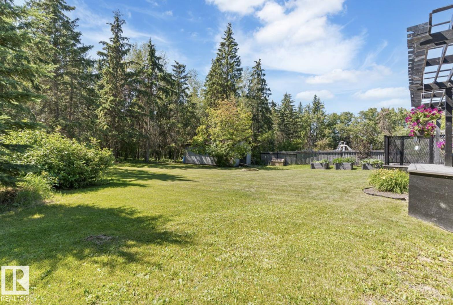 Photo 47 at 32 Silver Chief, Silverchief, Rural Sturgeon County