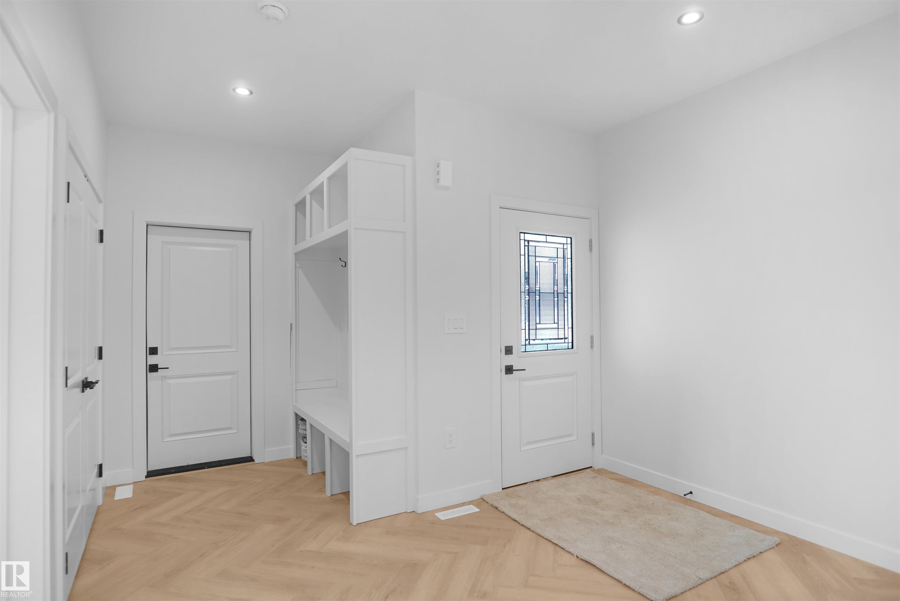 Photo 6 at 53 Meadowgrove Lane, McLaughlin, Spruce Grove
