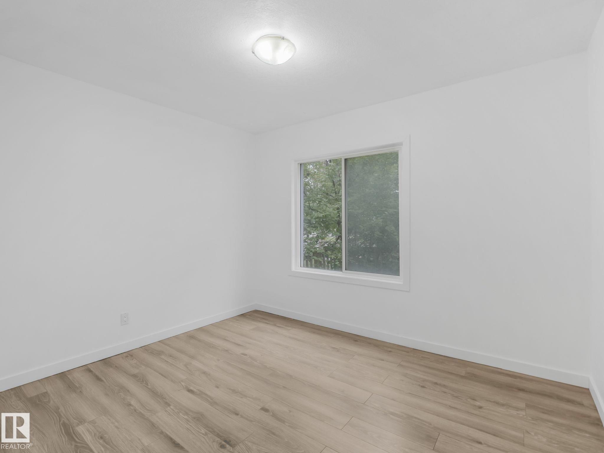 Photo 15 at 11542 97 Street NW, Spruce Avenue, Edmonton