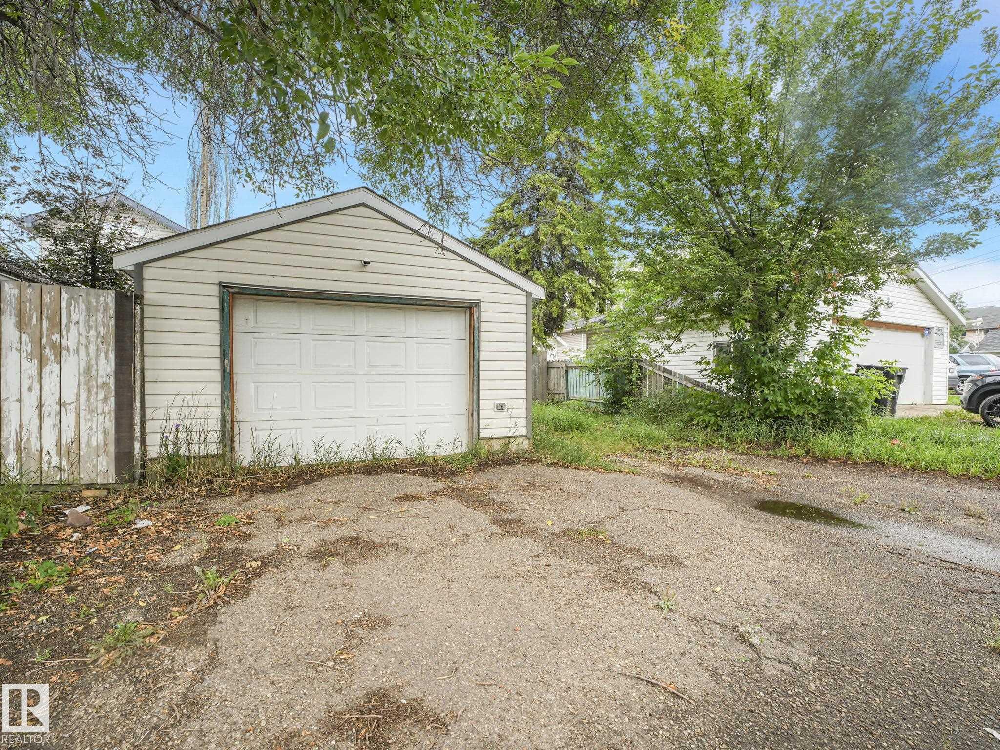 Photo 43 at 11542 97 Street NW, Spruce Avenue, Edmonton
