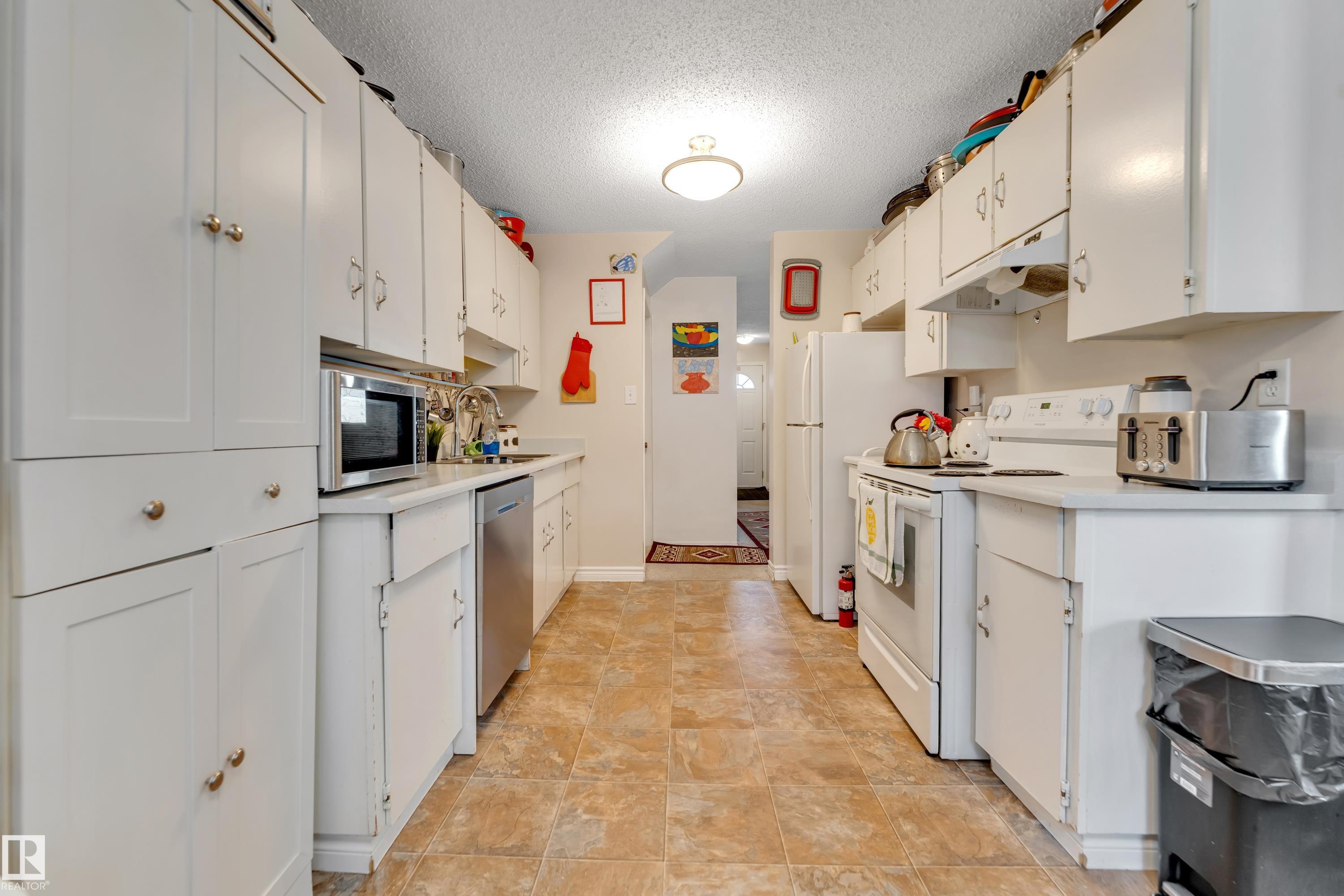 Photo 13 at 49 - 1651 46 Street NW, Pollard Meadows, Edmonton
