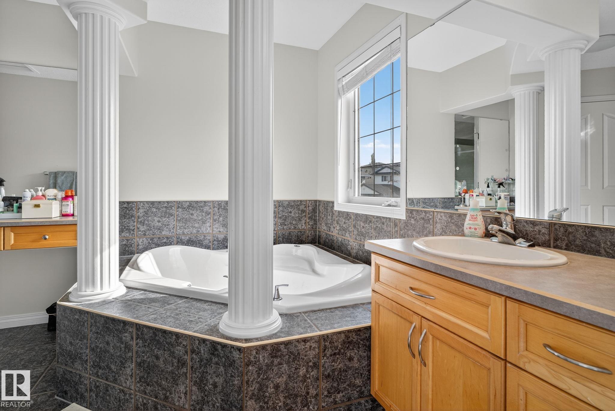Photo 25 at 13 Orchid Crescent, Clarkdale Meadows, Sherwood Park
