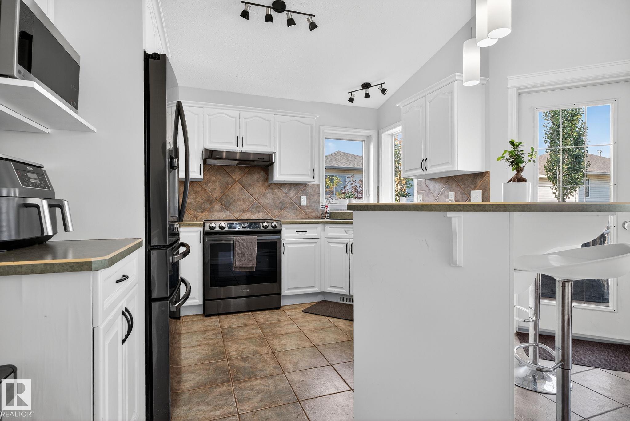 Photo 7 at 13 Orchid Crescent, Clarkdale Meadows, Sherwood Park