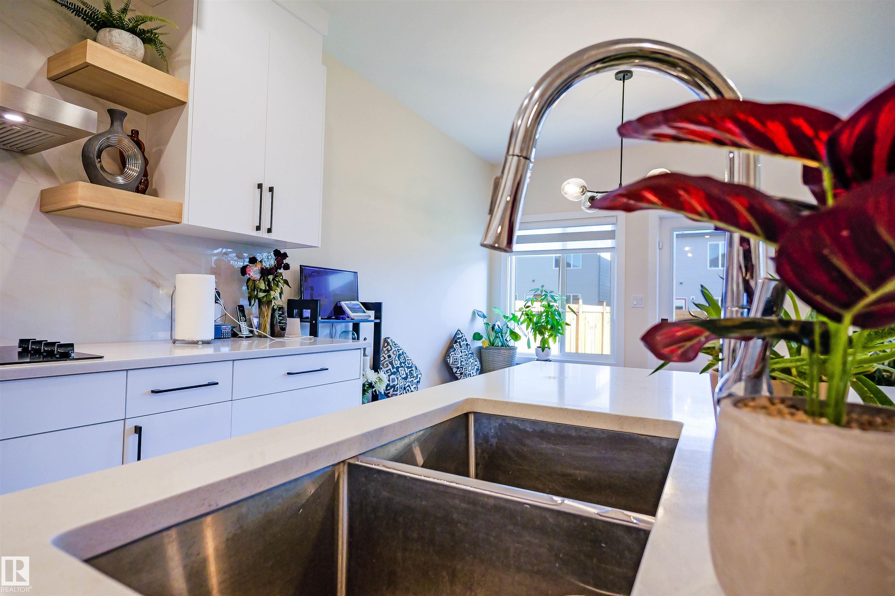 Photo 25 at 520 Bluff Lane, Black Stone, Leduc