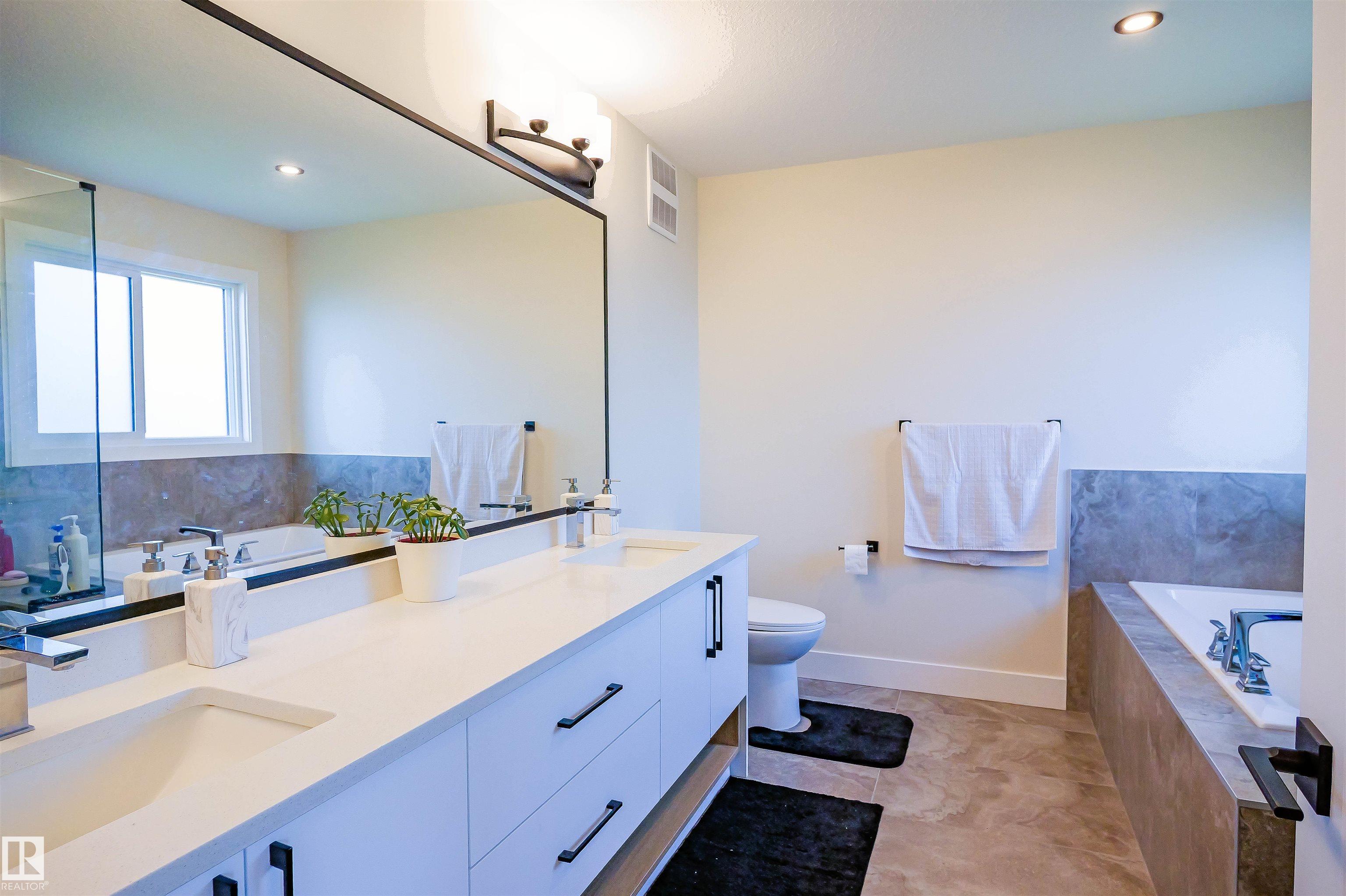 Photo 36 at 520 Bluff Lane, Black Stone, Leduc