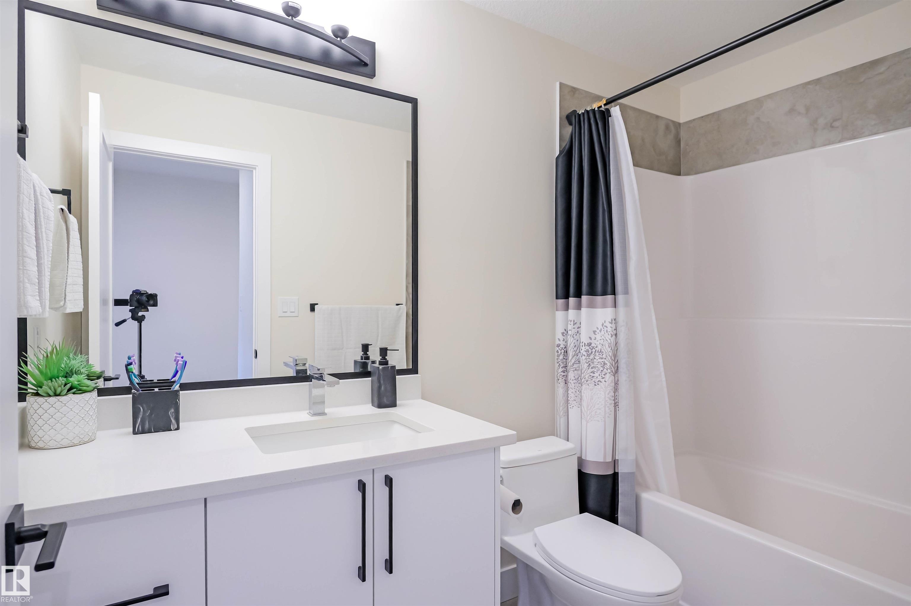 Photo 46 at 520 Bluff Lane, Black Stone, Leduc