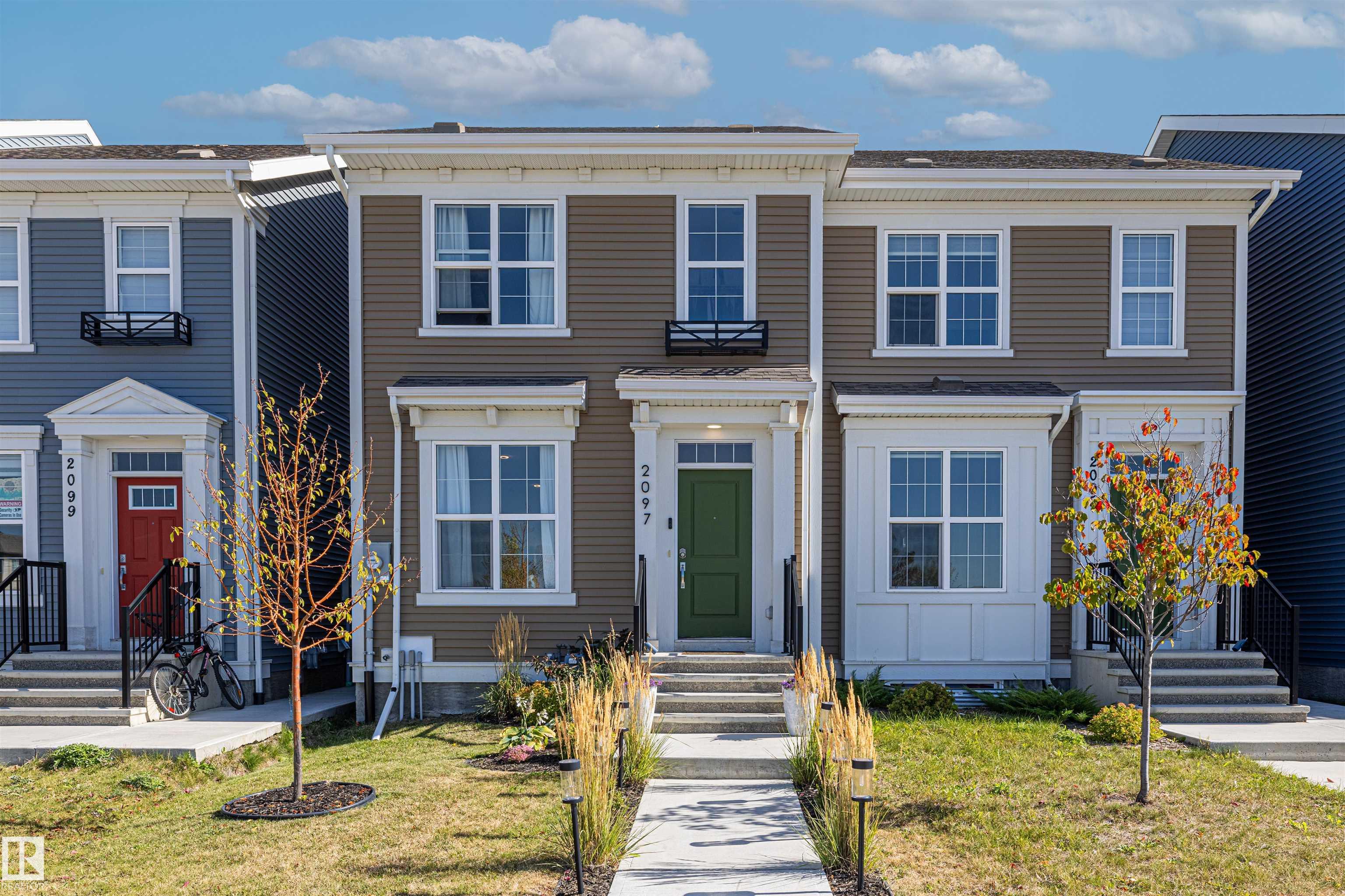 2097 Maple Road NW, Maple Crest, Edmonton 