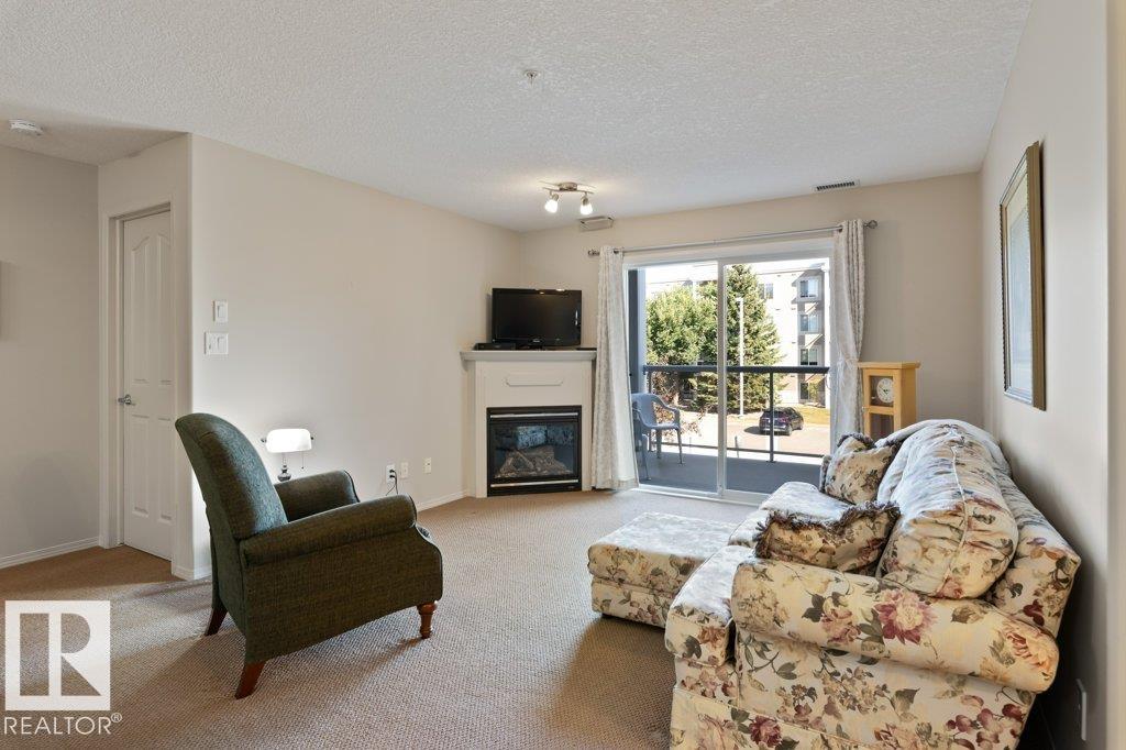 Photo 14 at 243 - 78B Mckenney Avenue, Mission, St. Albert