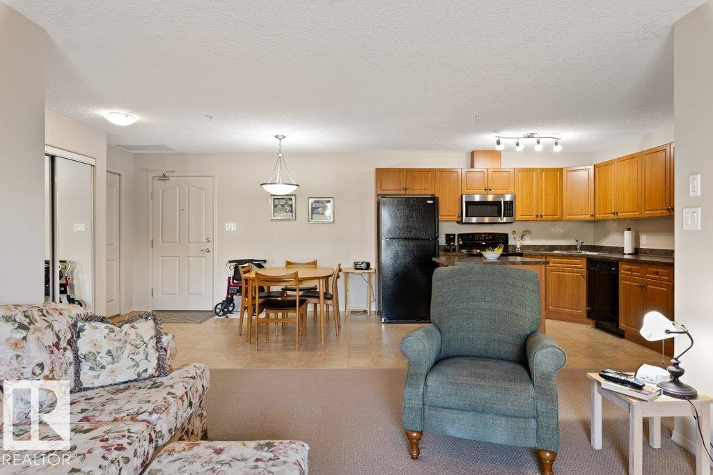 Photo 16 at 243 - 78B Mckenney Avenue, Mission, St. Albert