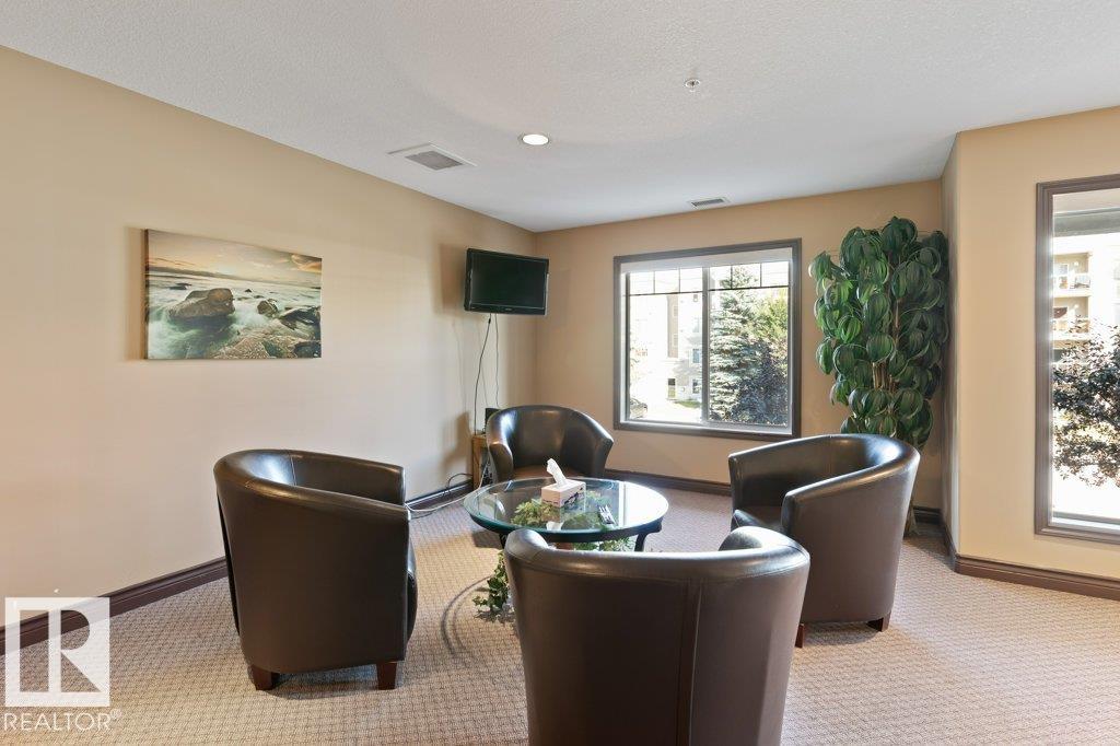 Photo 32 at 243 - 78B Mckenney Avenue, Mission, St. Albert