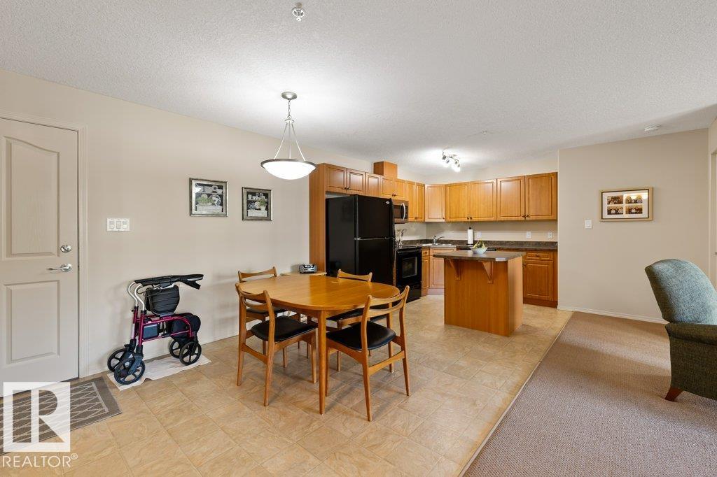 Photo 6 at 243 - 78B Mckenney Avenue, Mission, St. Albert