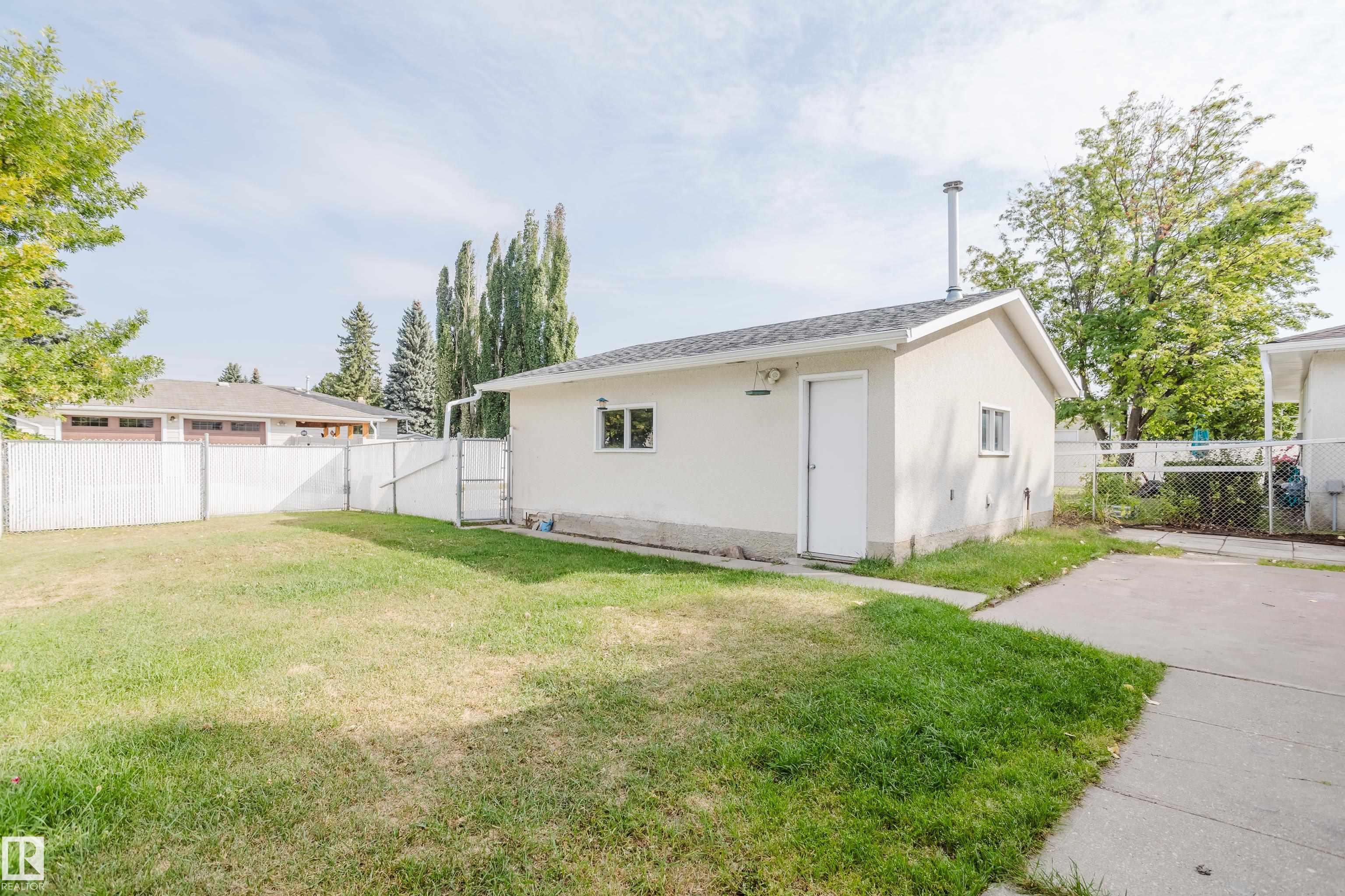 Photo 28 at 175 Brookwood Drive, Brookwood, Spruce Grove