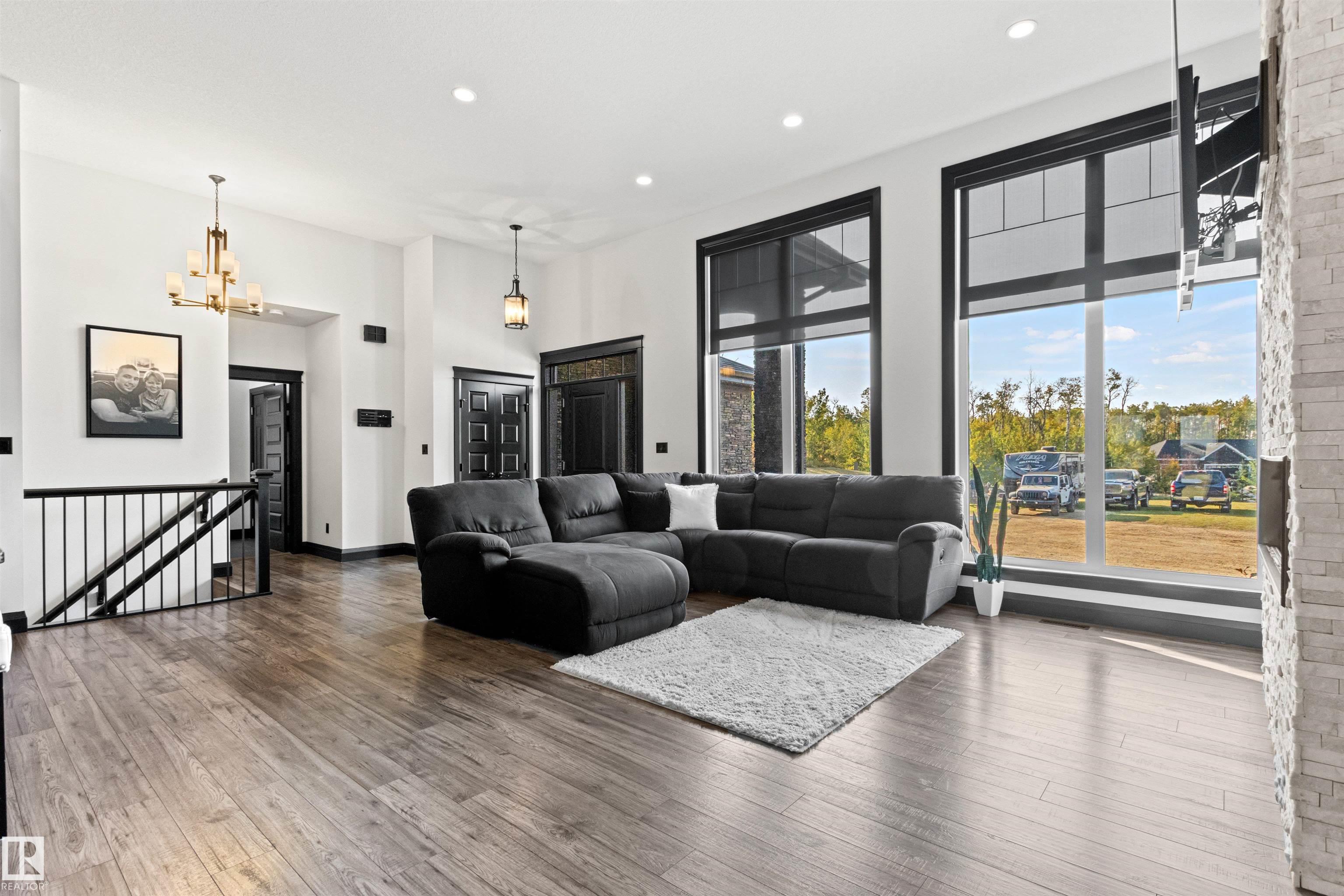 Photo 7 at 100 - 50054 Rge Road 232, Rosewood Estates, Rural Leduc County