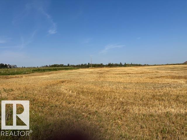 http://cdnparap120.paragonrels.com/ParagonImages/Property/p12/RAE/225371858/8/0/0/759c20be6e99482a34cd5c54088573e3/1/8993125432827cc1e10c2038ebd93198/225371858-4816e4f9-e284-4e6b-a84b-d10ac00d60cd.JPG