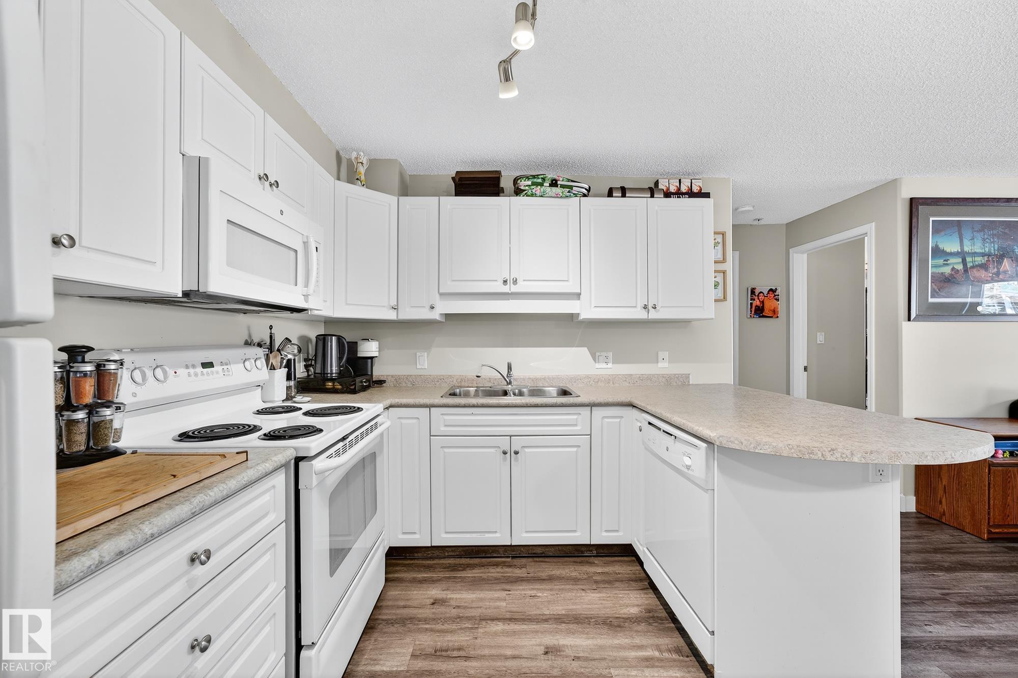 Photo 12 at 303 - 13625 34 Street NW, Belmont, Edmonton