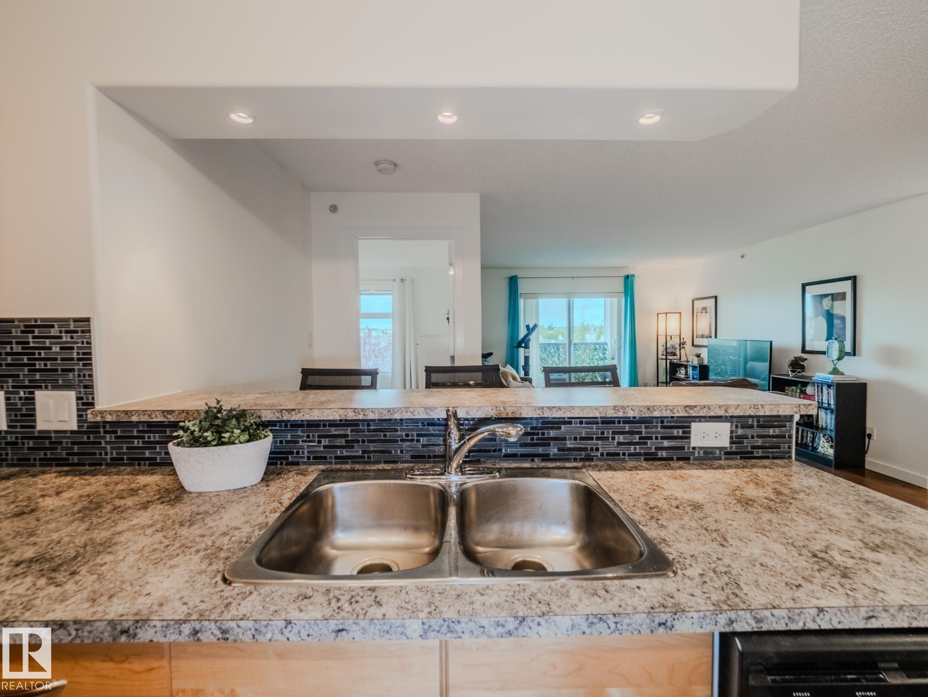 Photo 5 at 431 - 11603 Ellerslie Road SW, Rutherford, Edmonton