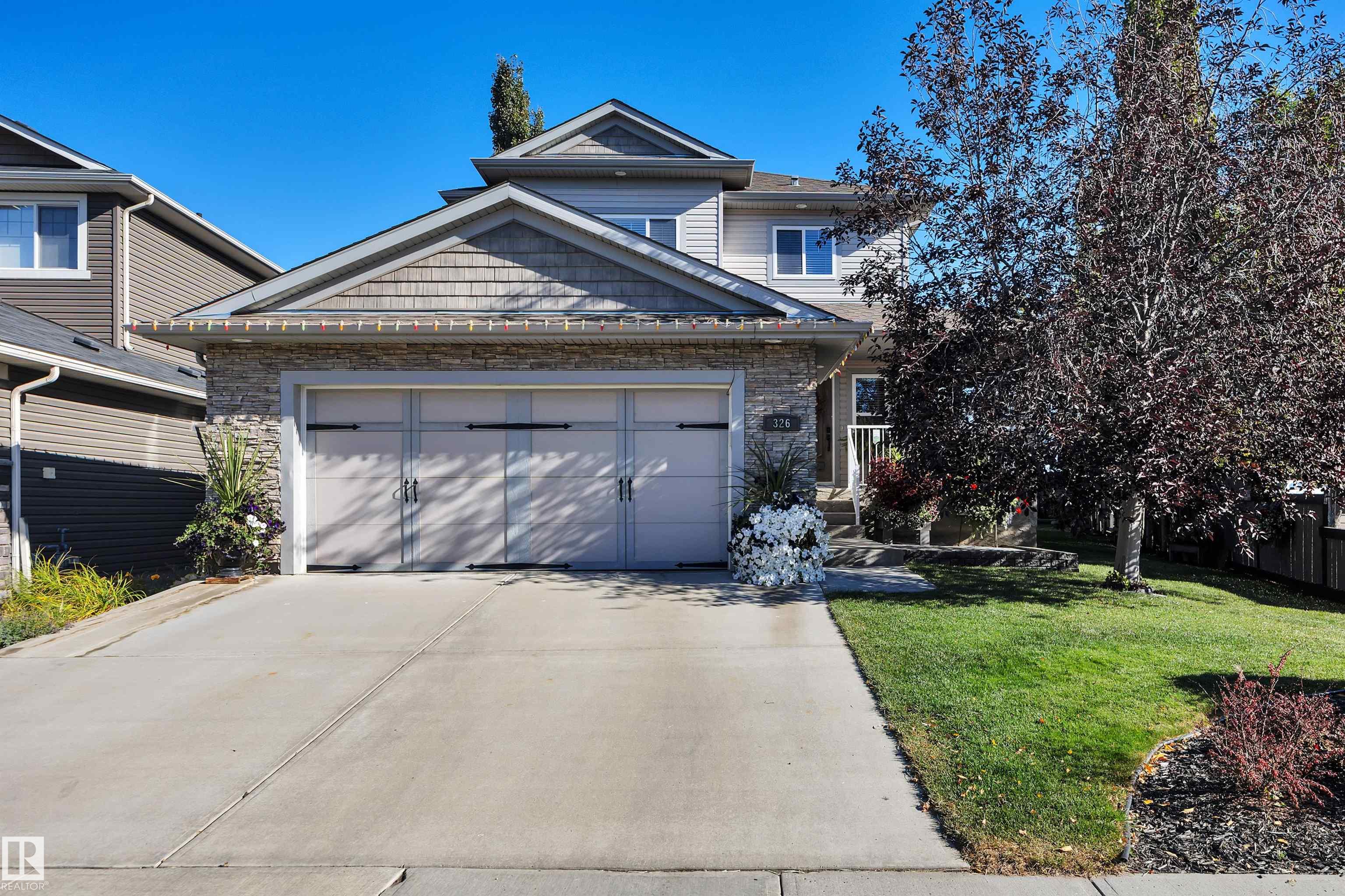 Photo 2 at 326 Bridgeport Place, Bridgeport, Leduc