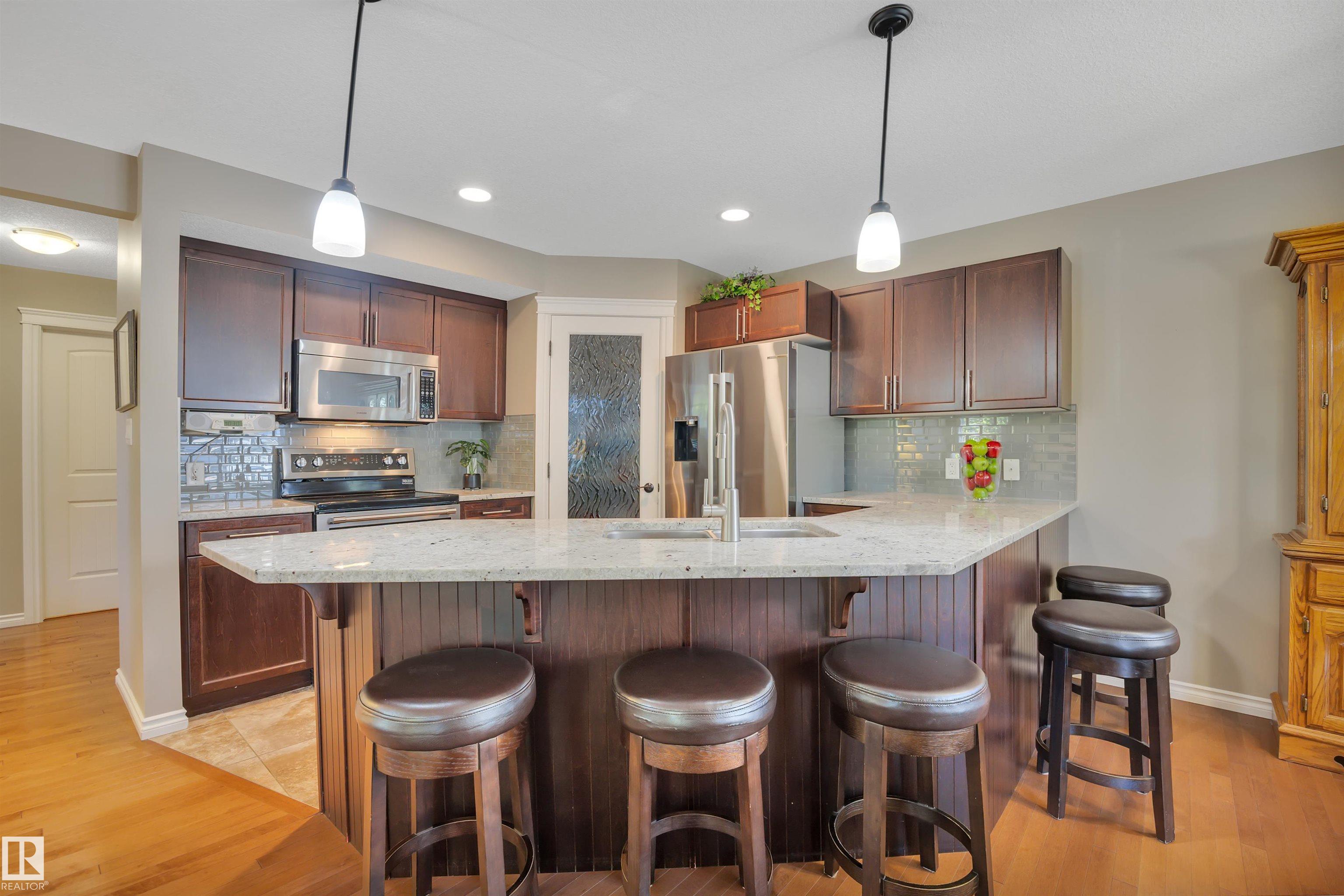 Photo 13 at 326 Bridgeport Place, Bridgeport, Leduc
