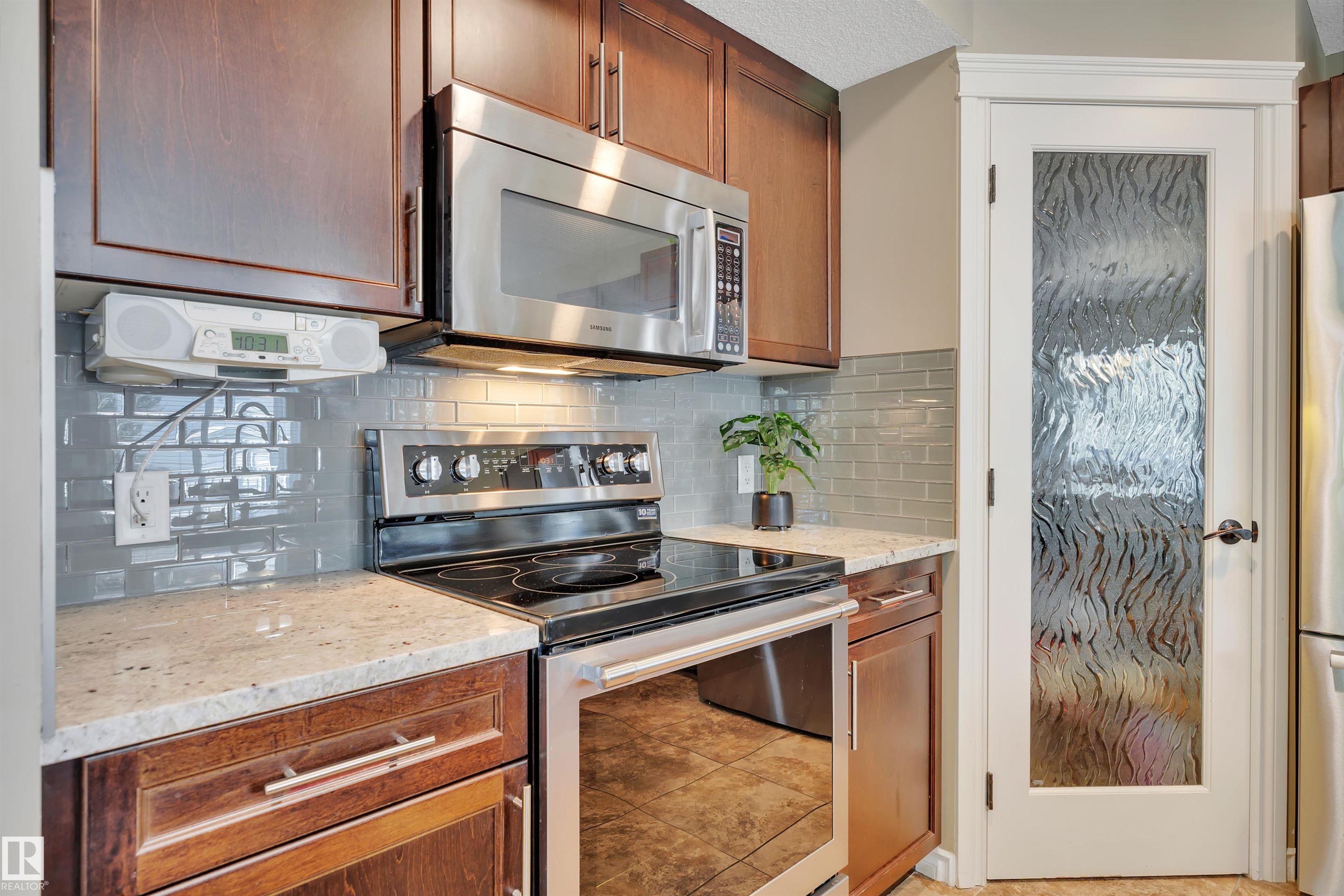 Photo 14 at 326 Bridgeport Place, Bridgeport, Leduc