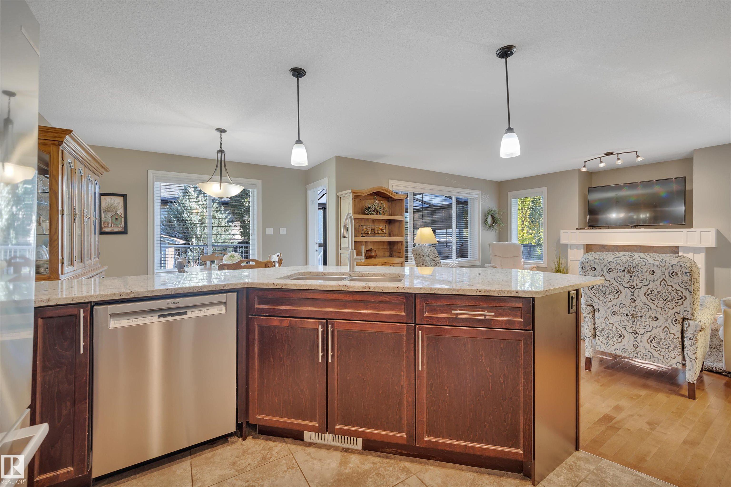 Photo 16 at 326 Bridgeport Place, Bridgeport, Leduc