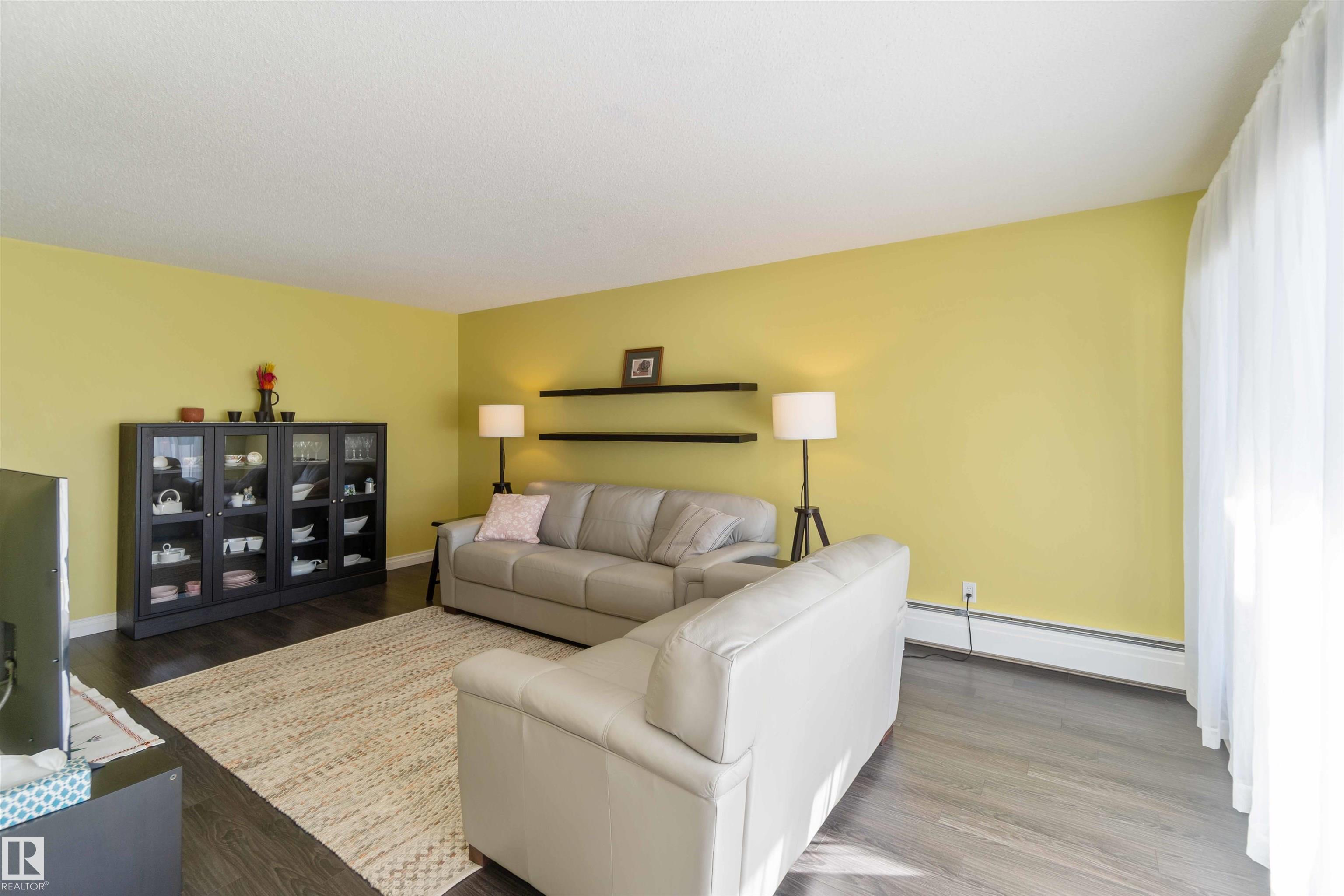 Photo 9 at 302 - 11425 41 Avenue NW, Royal Gardens, Edmonton
