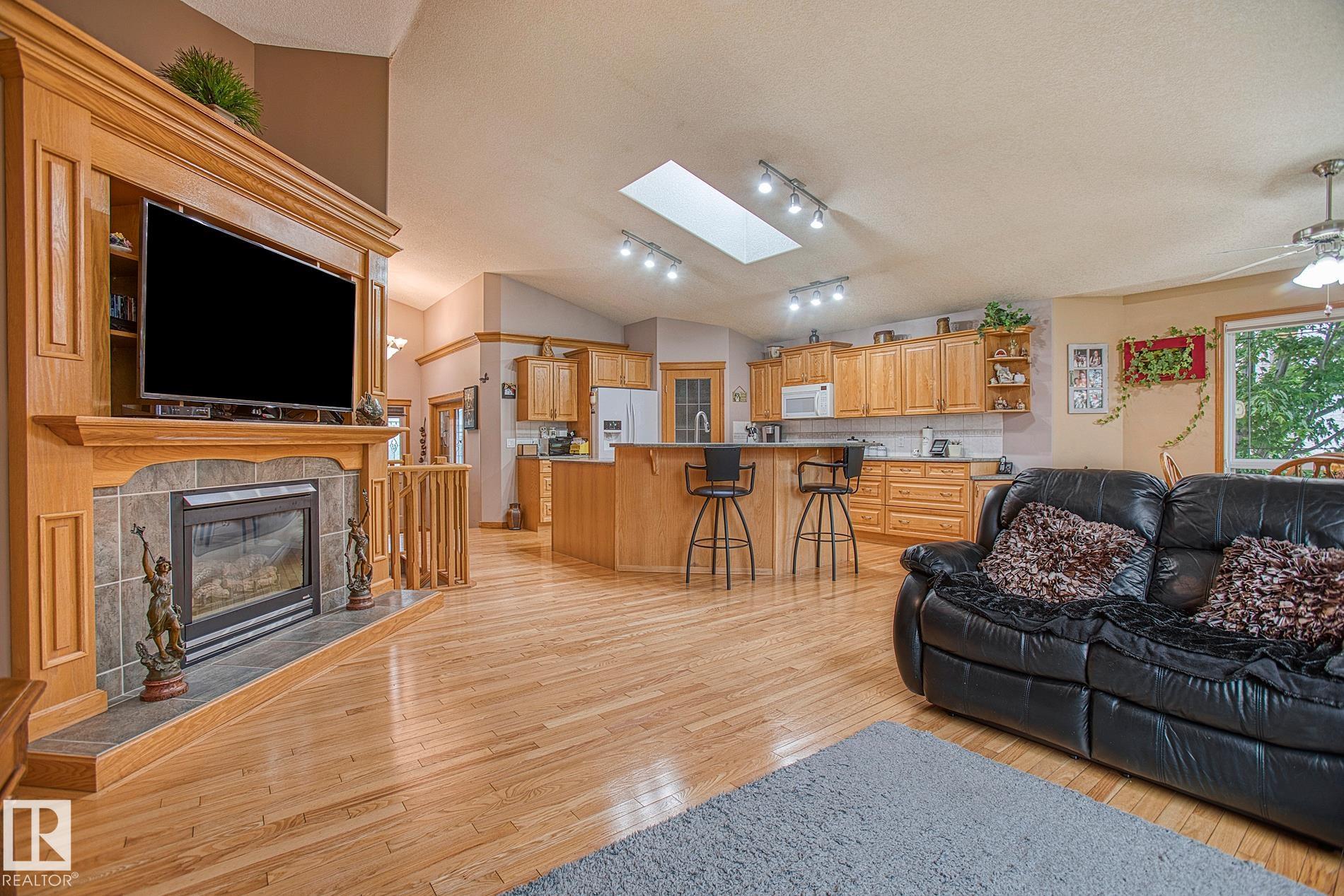 Photo 23 at 16135 72 Street NW, Ozerna, Edmonton