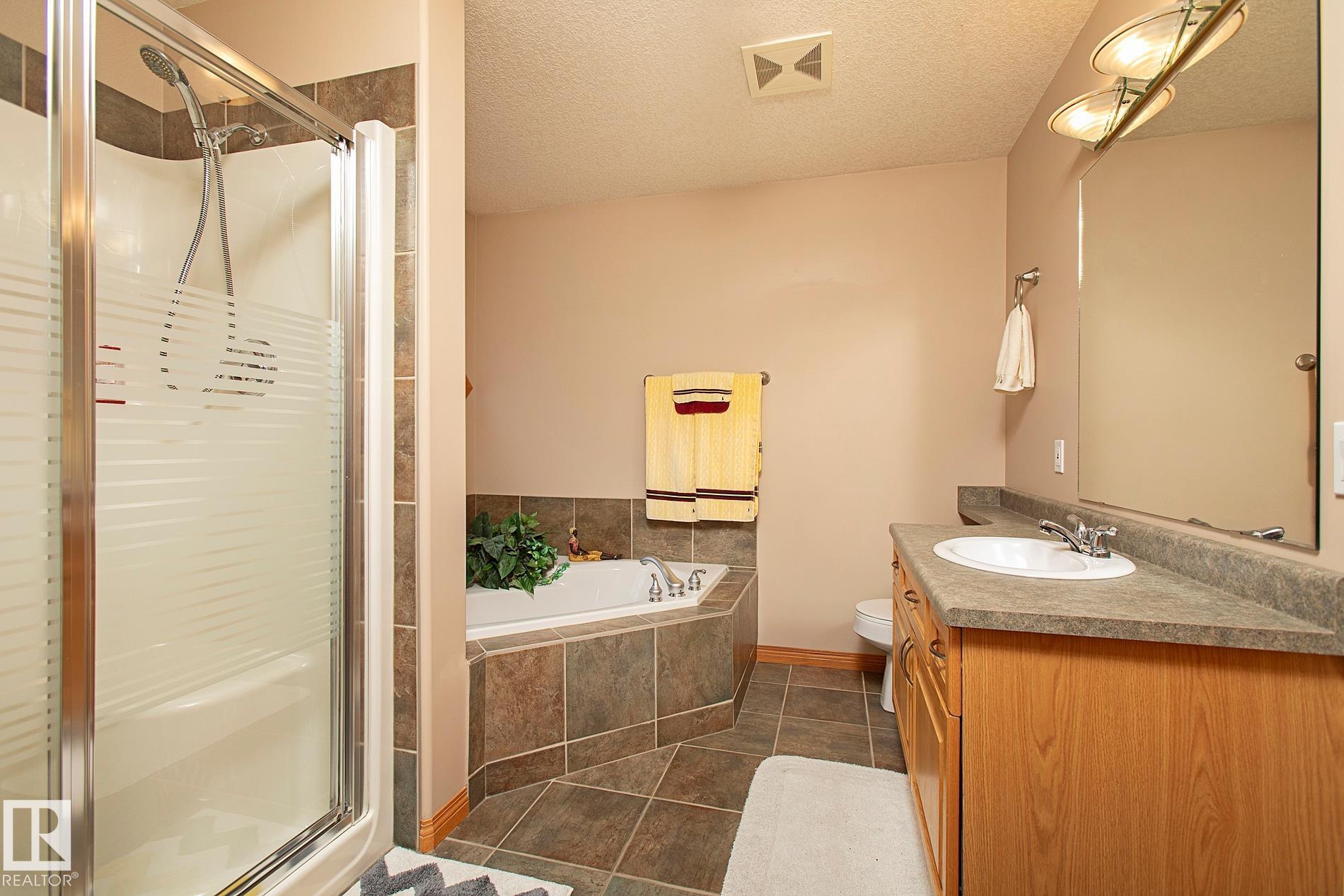 Photo 28 at 16135 72 Street NW, Ozerna, Edmonton