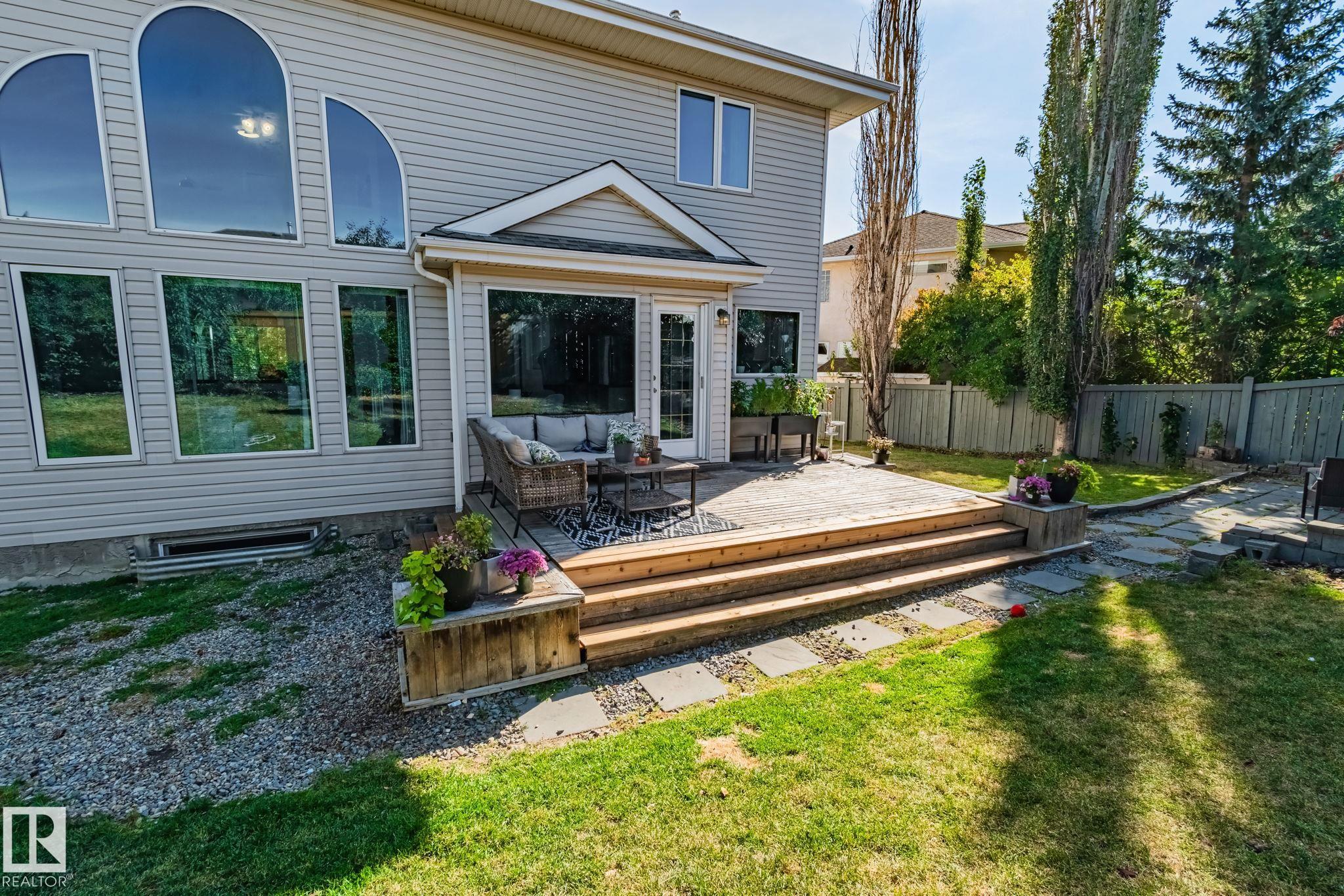 Photo 44 at 5 Oriole crest, Oakmont, St. Albert