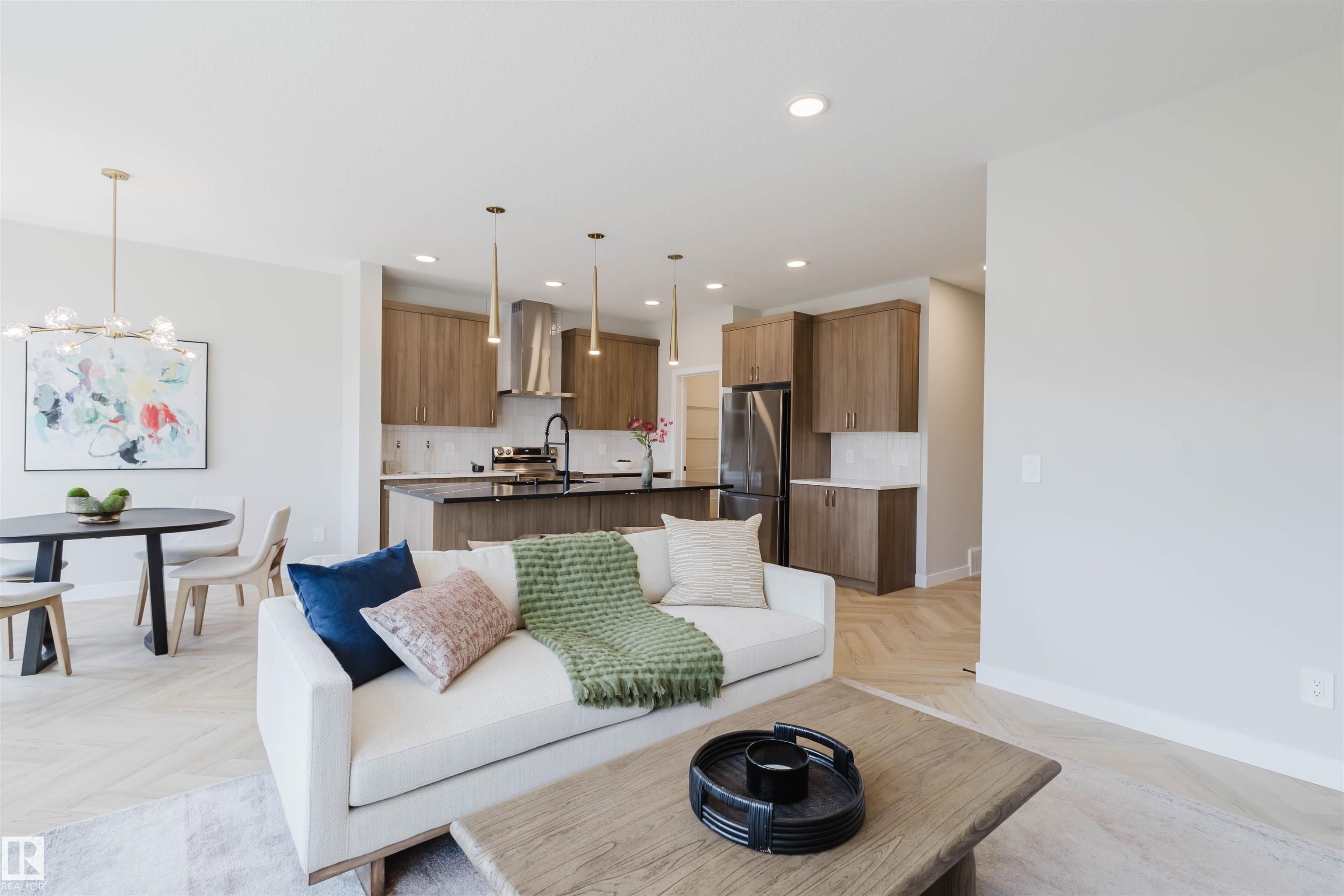 Photo 18 at 6 Cobblestone Gate, Copperhaven, Spruce Grove