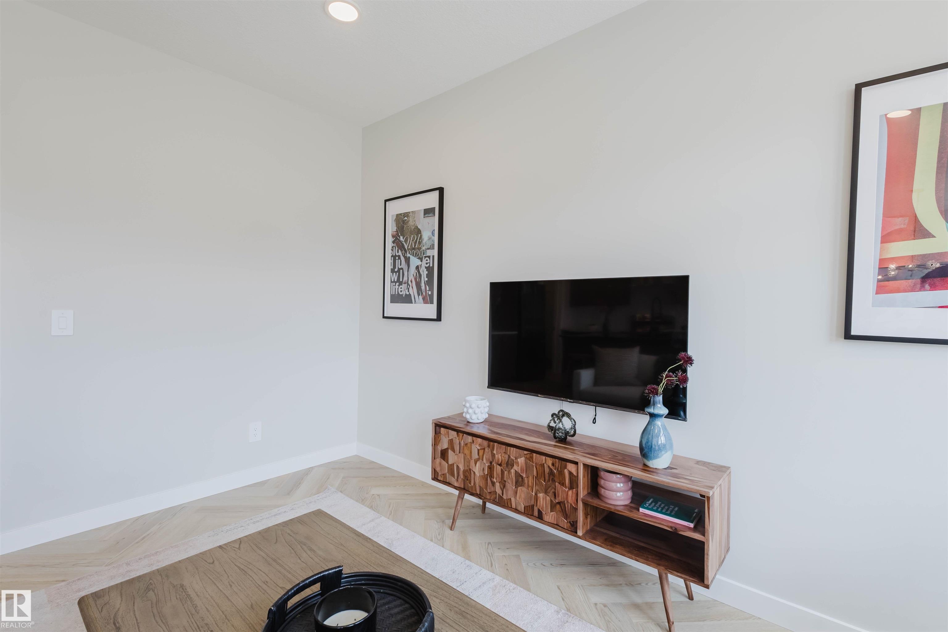 Photo 19 at 6 Cobblestone Gate, Copperhaven, Spruce Grove