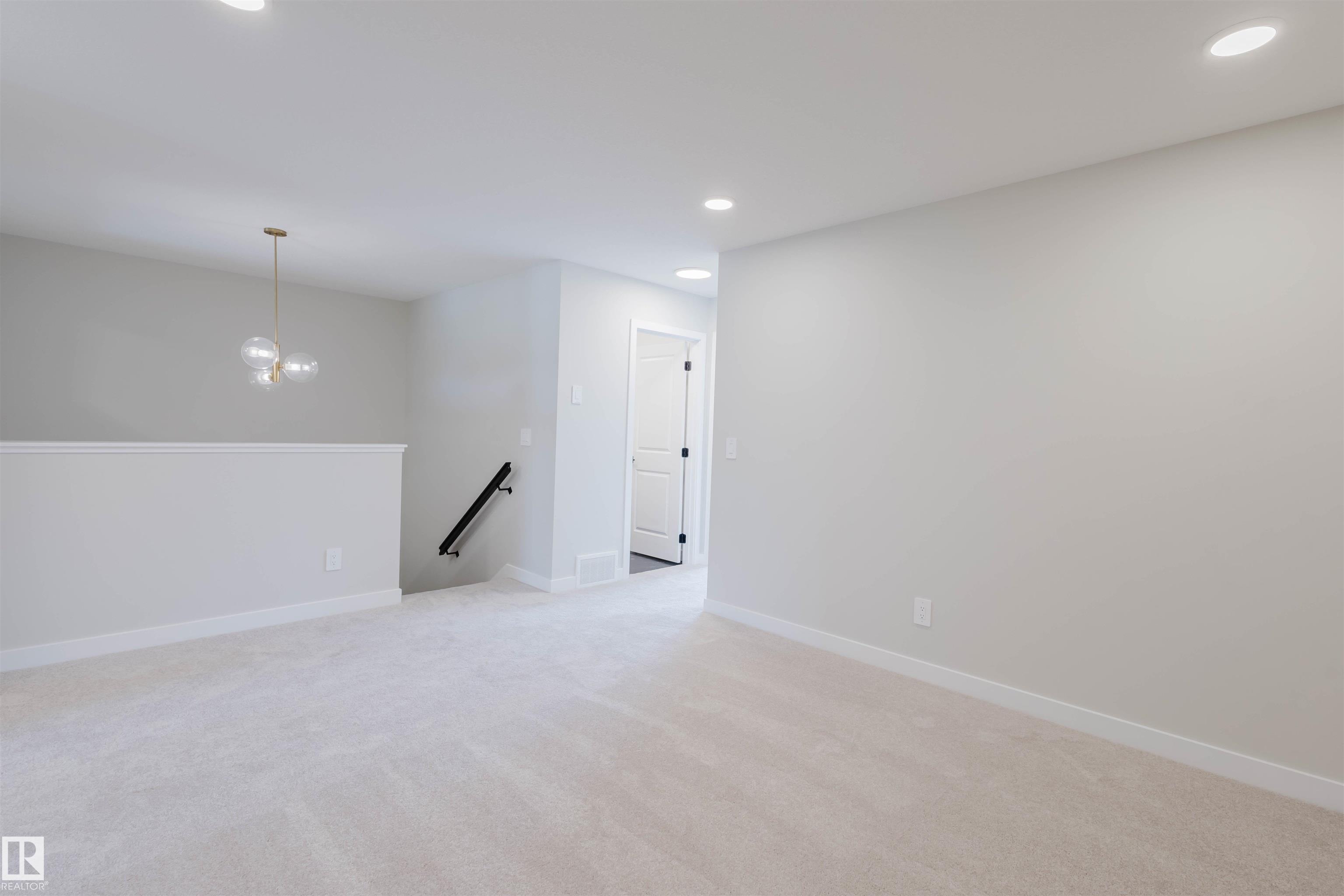 Photo 22 at 6 Cobblestone Gate, Copperhaven, Spruce Grove