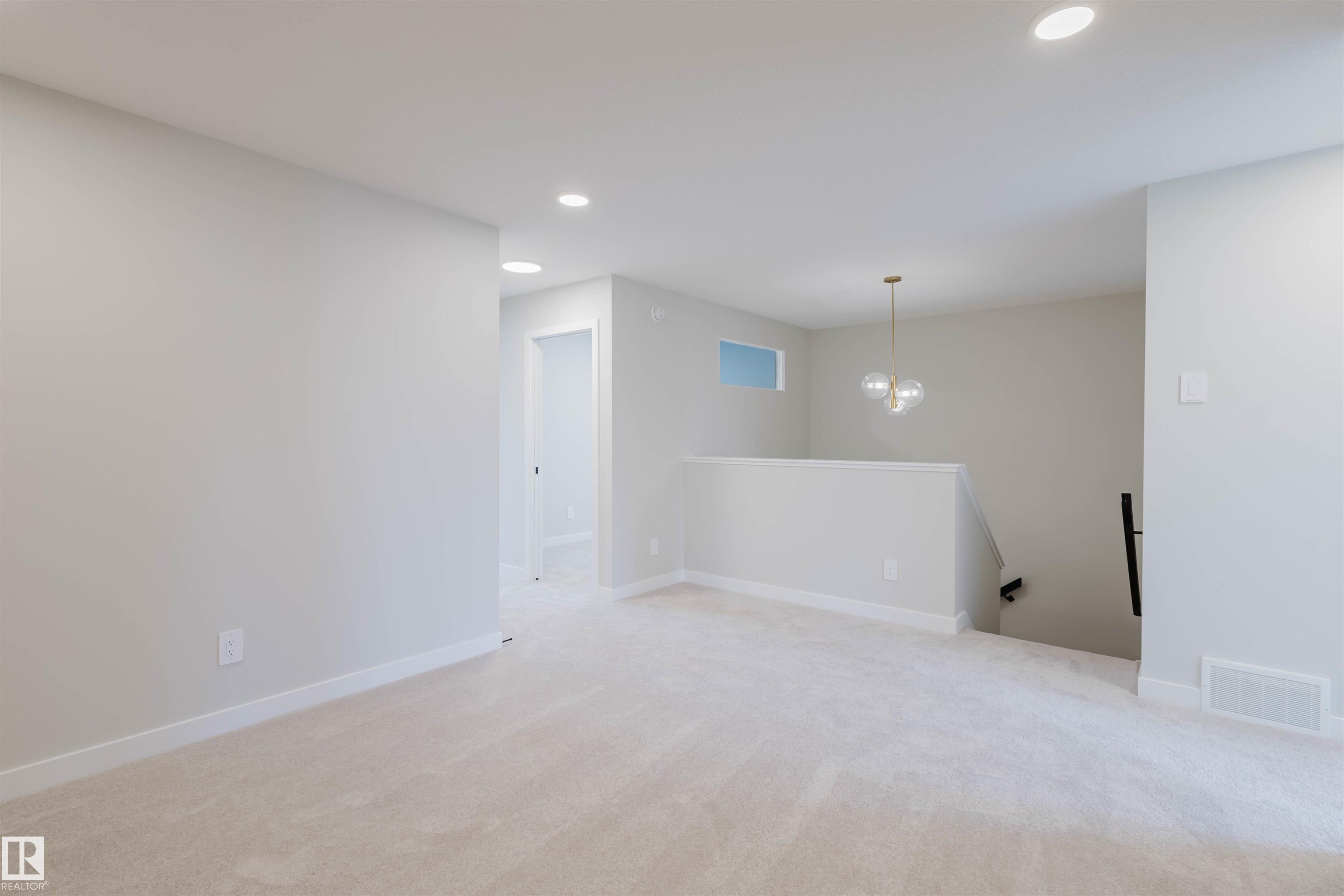 Photo 23 at 6 Cobblestone Gate, Copperhaven, Spruce Grove