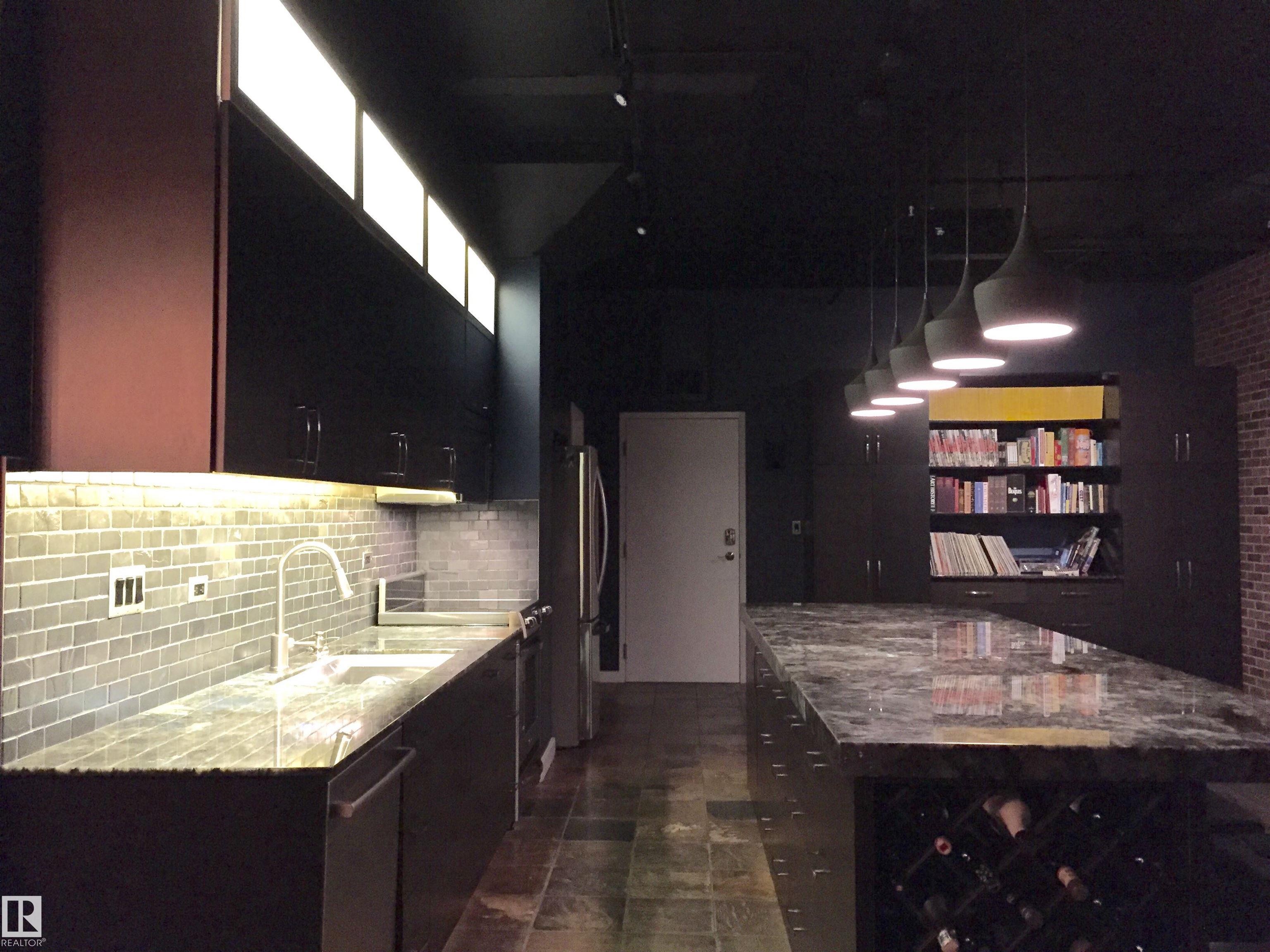 Photo 7 at 802 - 10179 105 Street NW, Downtown, Edmonton