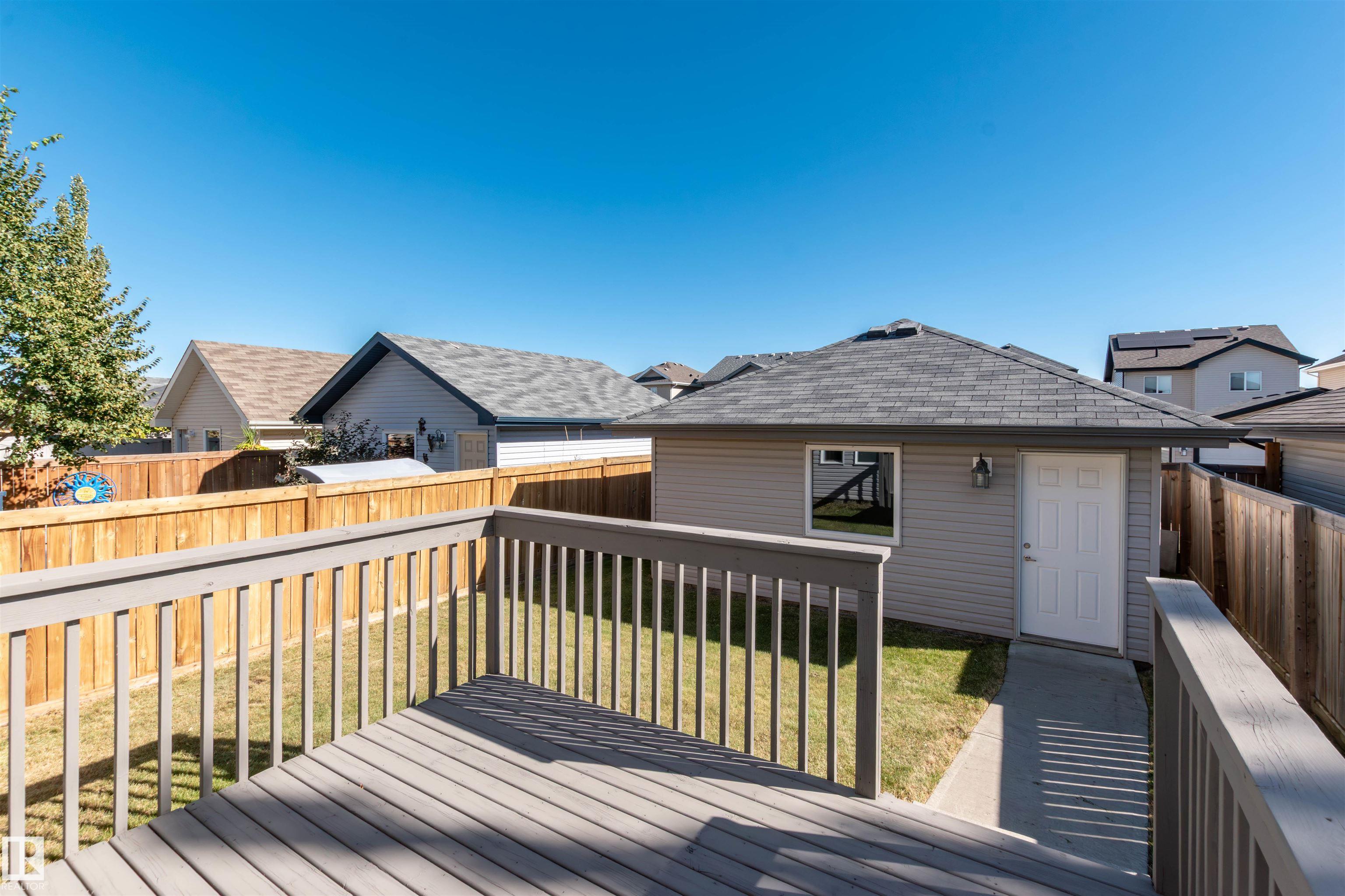 Photo 30 at 9 Dickens Street, South Pointe, Fort Saskatchewan