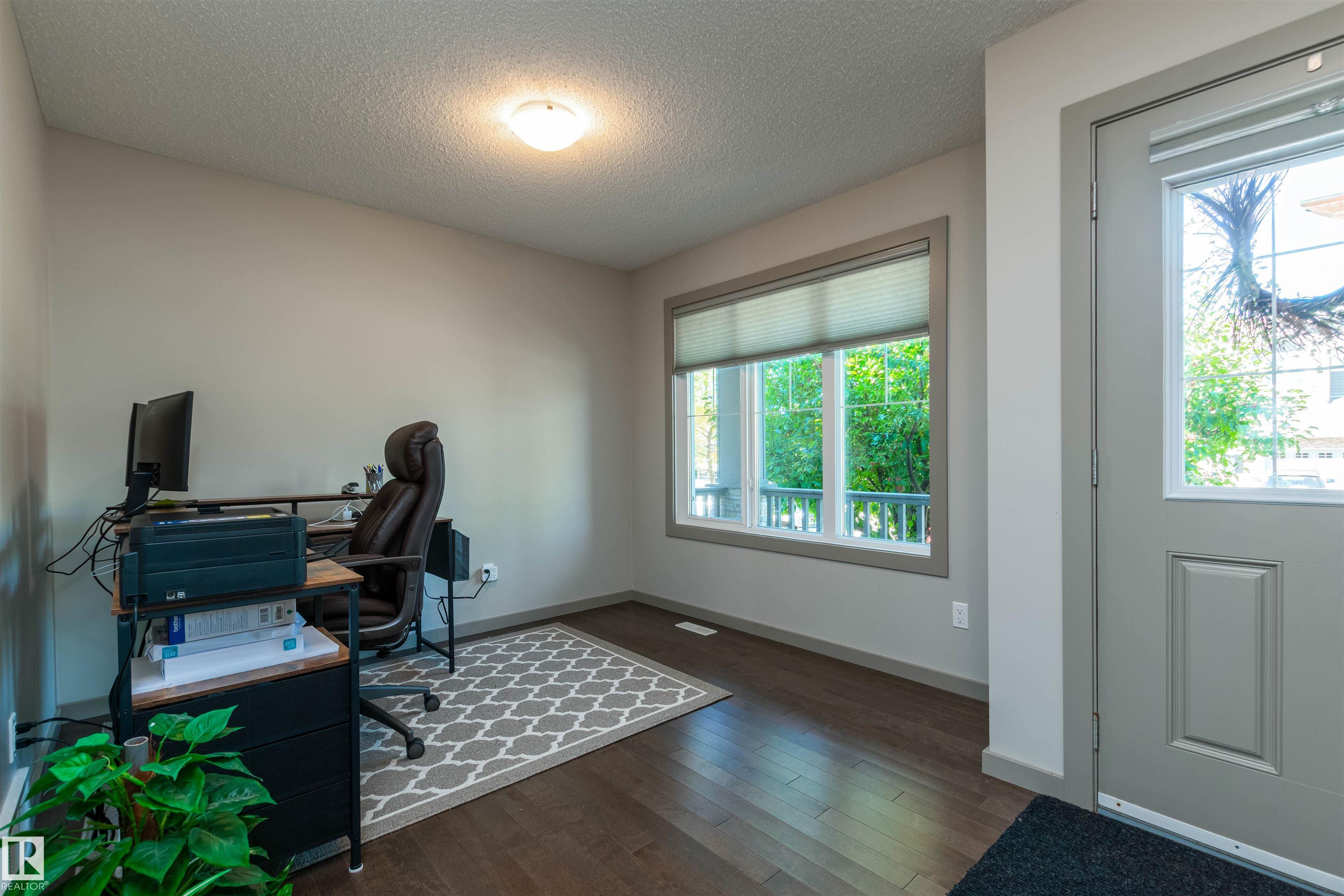 Photo 6 at 9 Dickens Street, South Pointe, Fort Saskatchewan