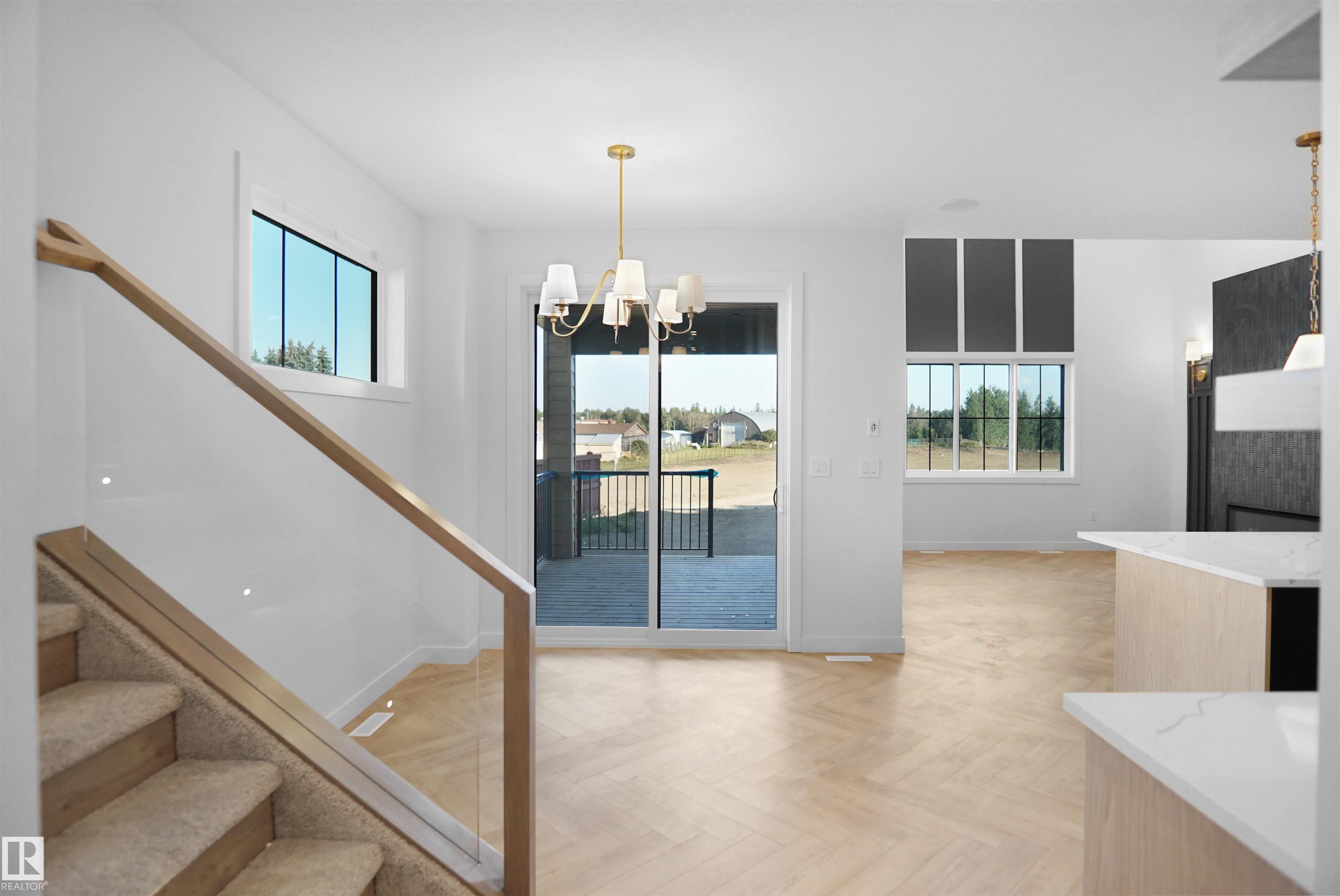 Photo 10 at 27 Trill Point, Tonewood, Spruce Grove