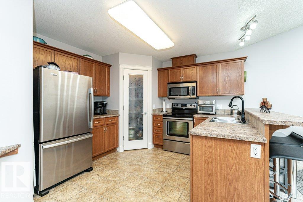 Photo 18 at 79 - 8602 Southfort Drive, South Fort, Fort Saskatchewan