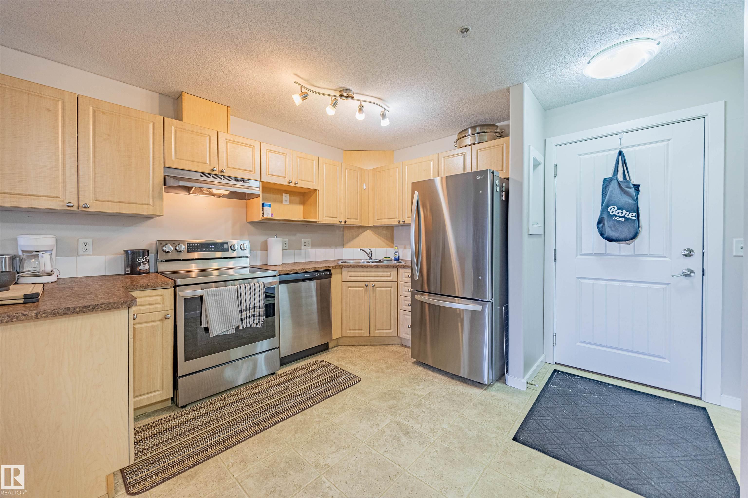 Photo 7 at 208 - 240 Spruce Ridge Road, Spruce Ridge, Spruce Grove