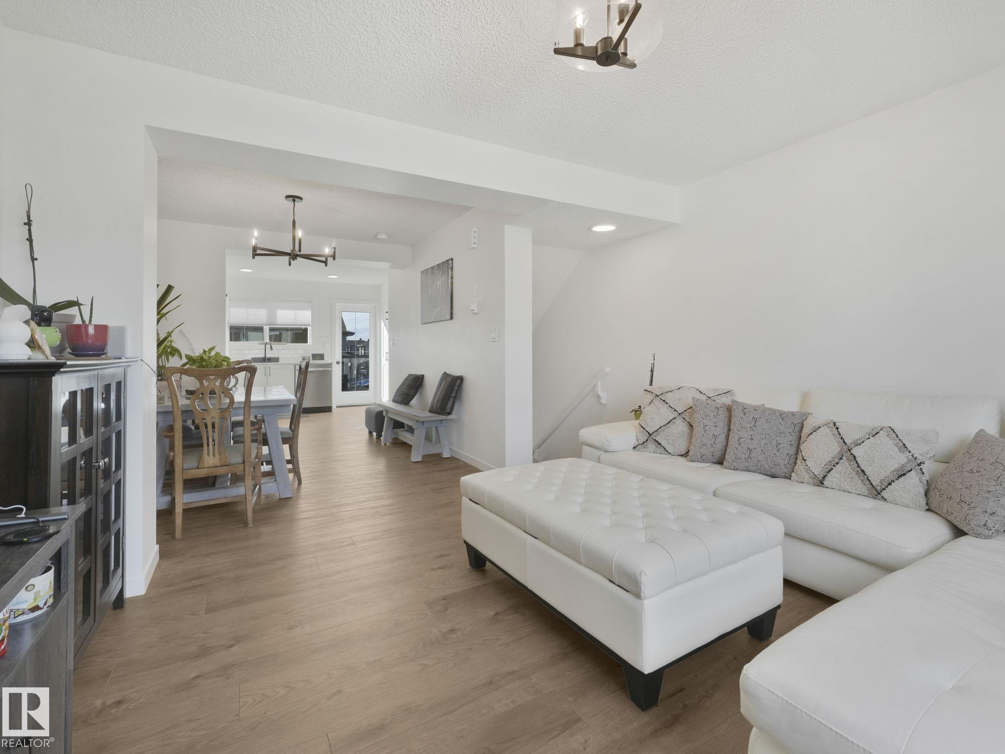 Photo 10 at 24 Eastwood Drive, Easton, Spruce Grove