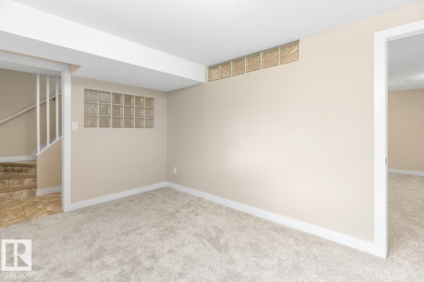 Photo 38 at 13908 57 Street NW, York, Edmonton