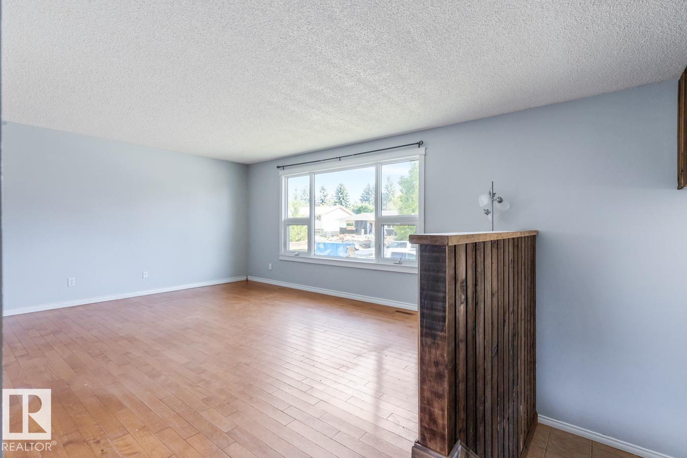 Photo 11 at 121 Georgian Way, Glen Allan, Sherwood Park