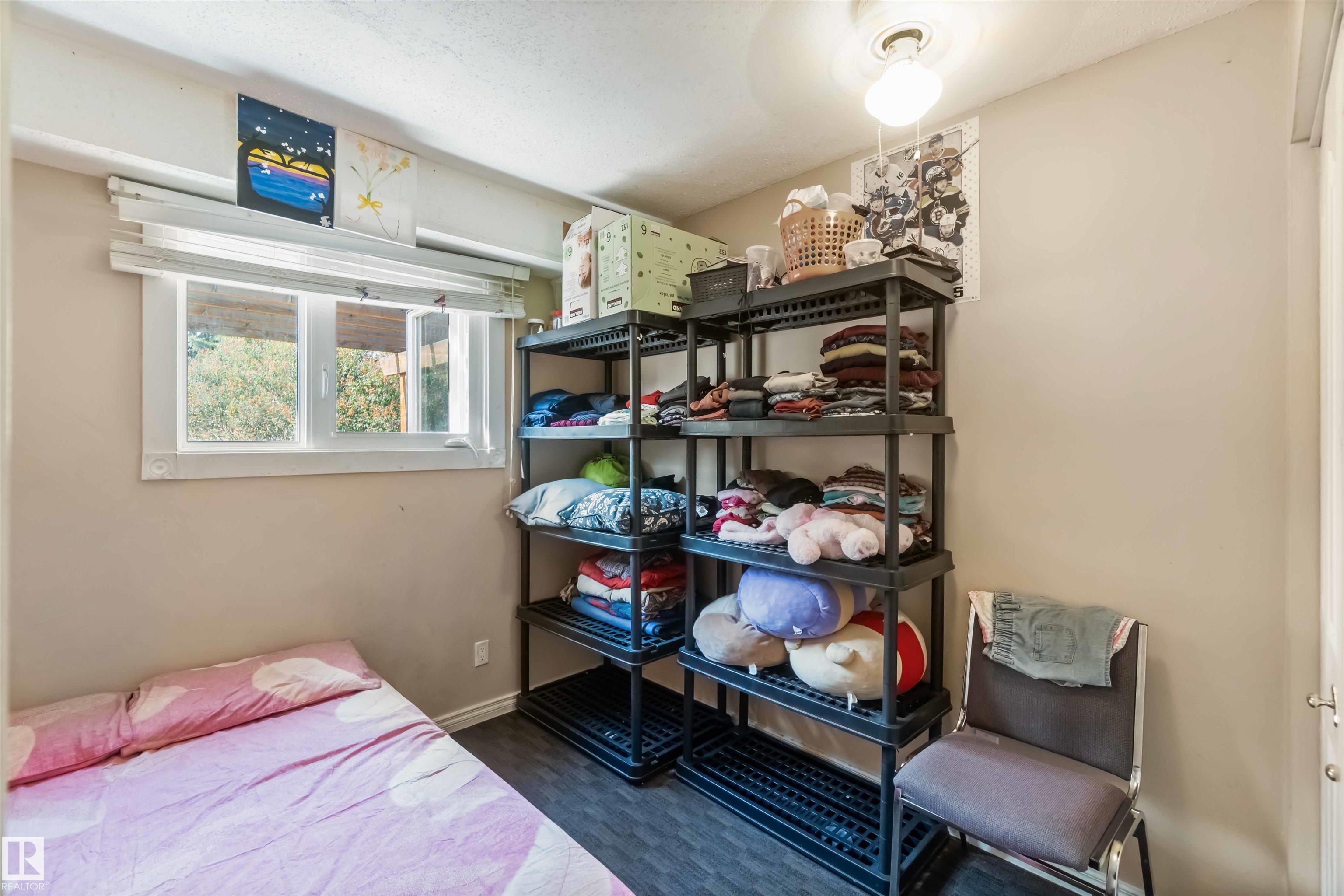 Photo 21 at 2508 49 Street NW, Weinlos, Edmonton