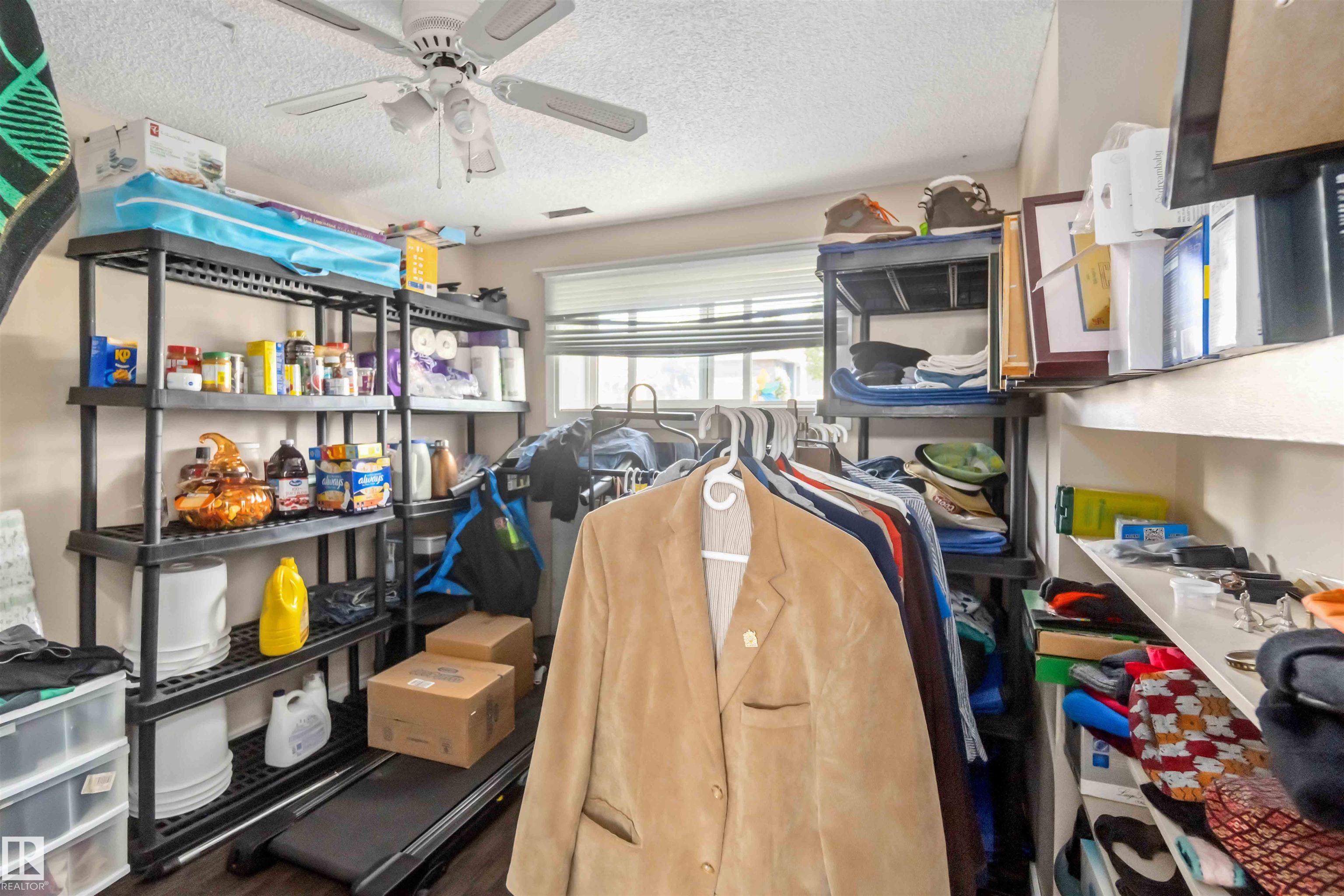 Photo 26 at 2508 49 Street NW, Weinlos, Edmonton
