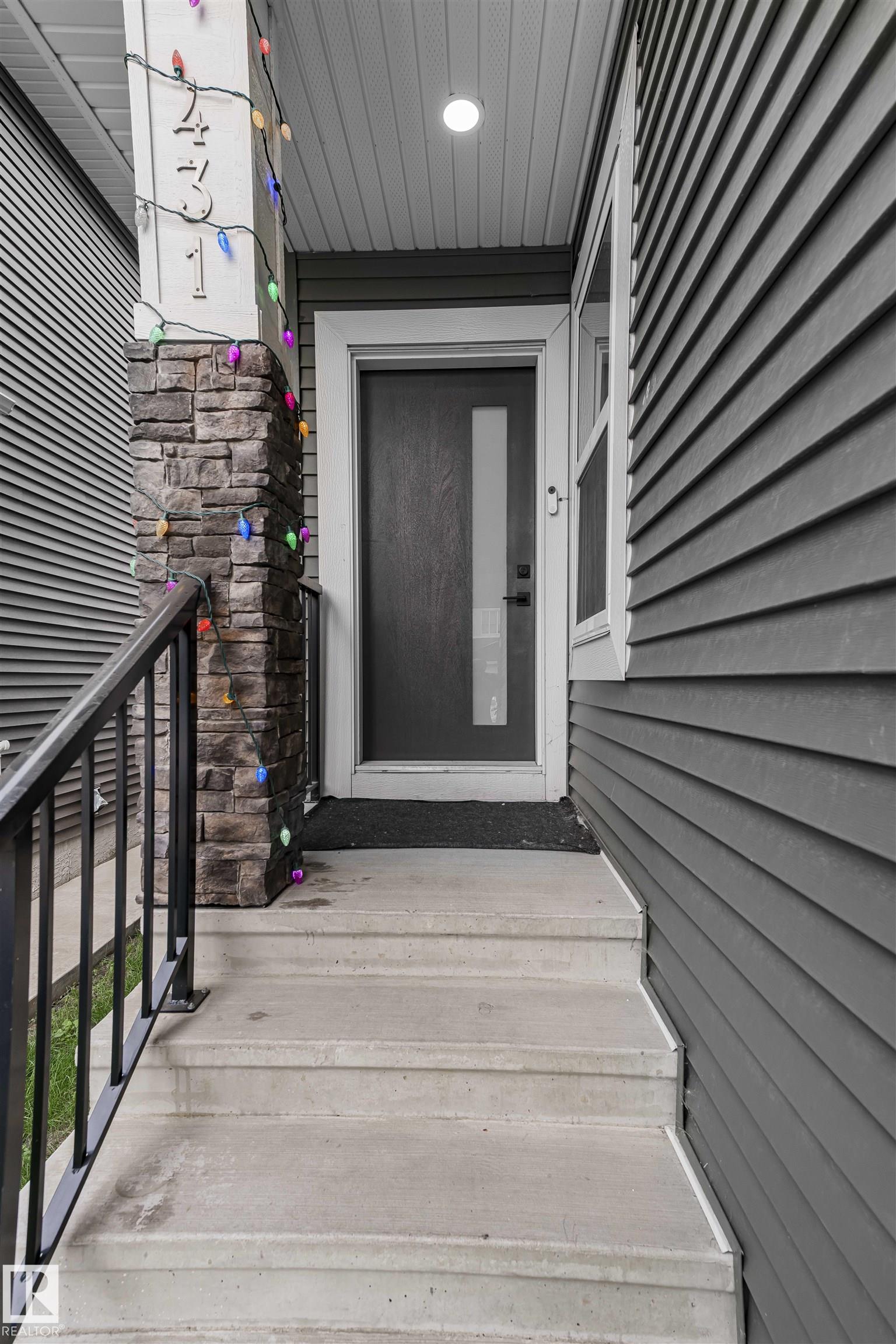 Photo 6 at 431 42 Street SW, Charlesworth, Edmonton