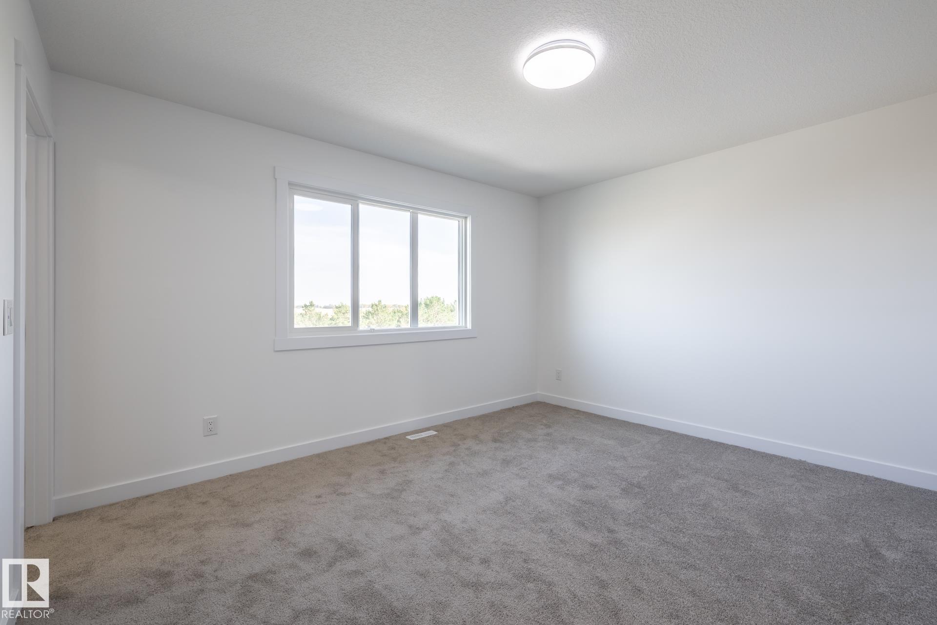 Photo 16 at 8639 97 Avenue, Morinville