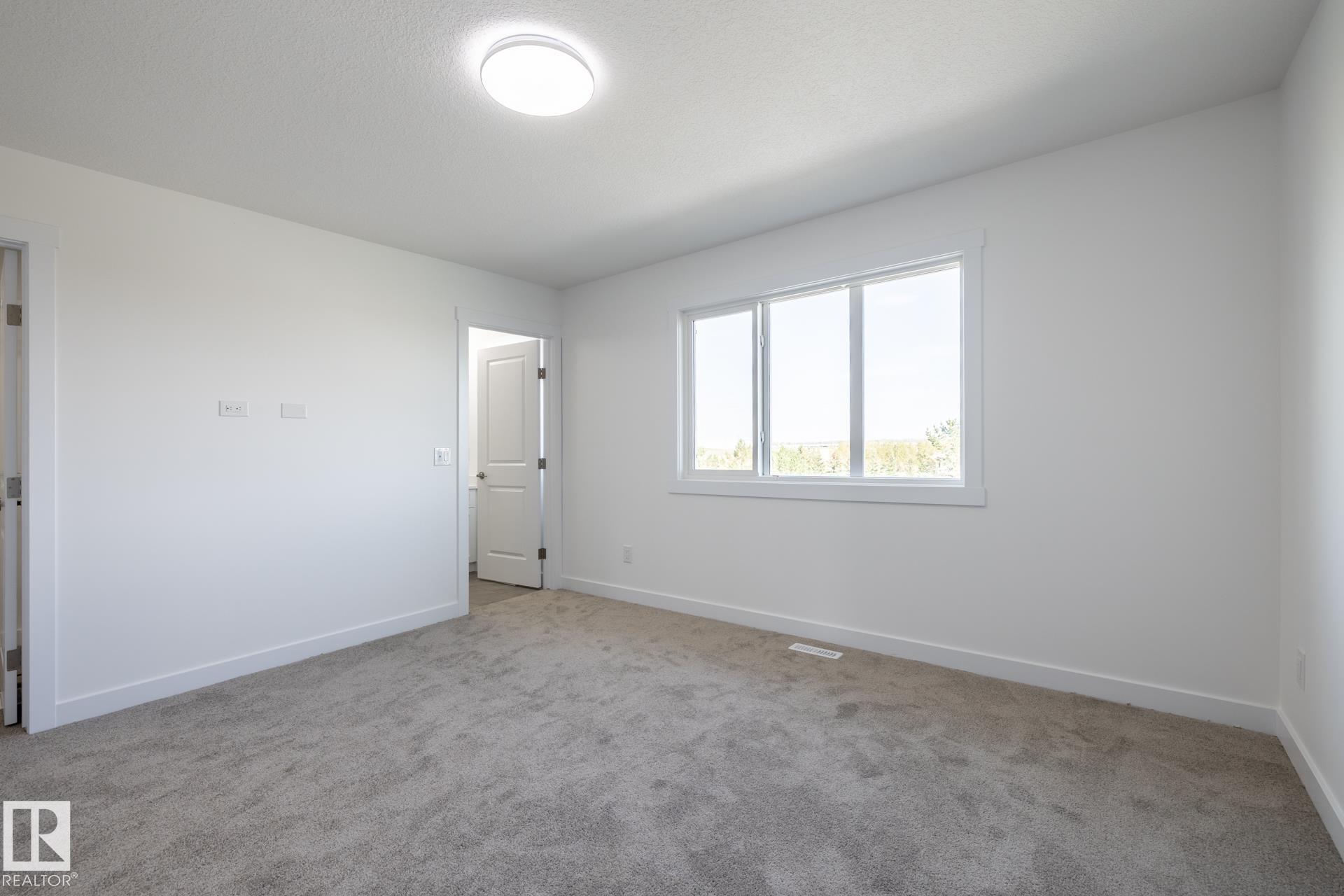 Photo 17 at 8639 97 Avenue, Morinville
